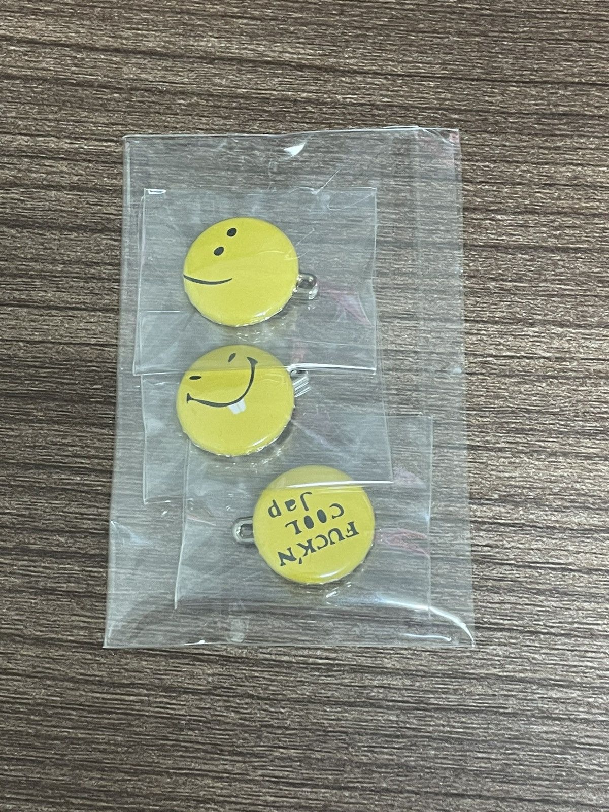 Kapital Kountry Kapital smiley Badge smile Size ONE SIZE - 1 Preview