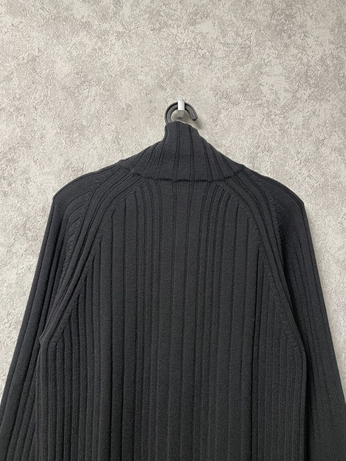 Armani Collezioni Vintage Armani Collezioni Black Wool Ribbed Sweater Luxury Size US L / EU 52-54 / 3 - 13 Thumbnail
