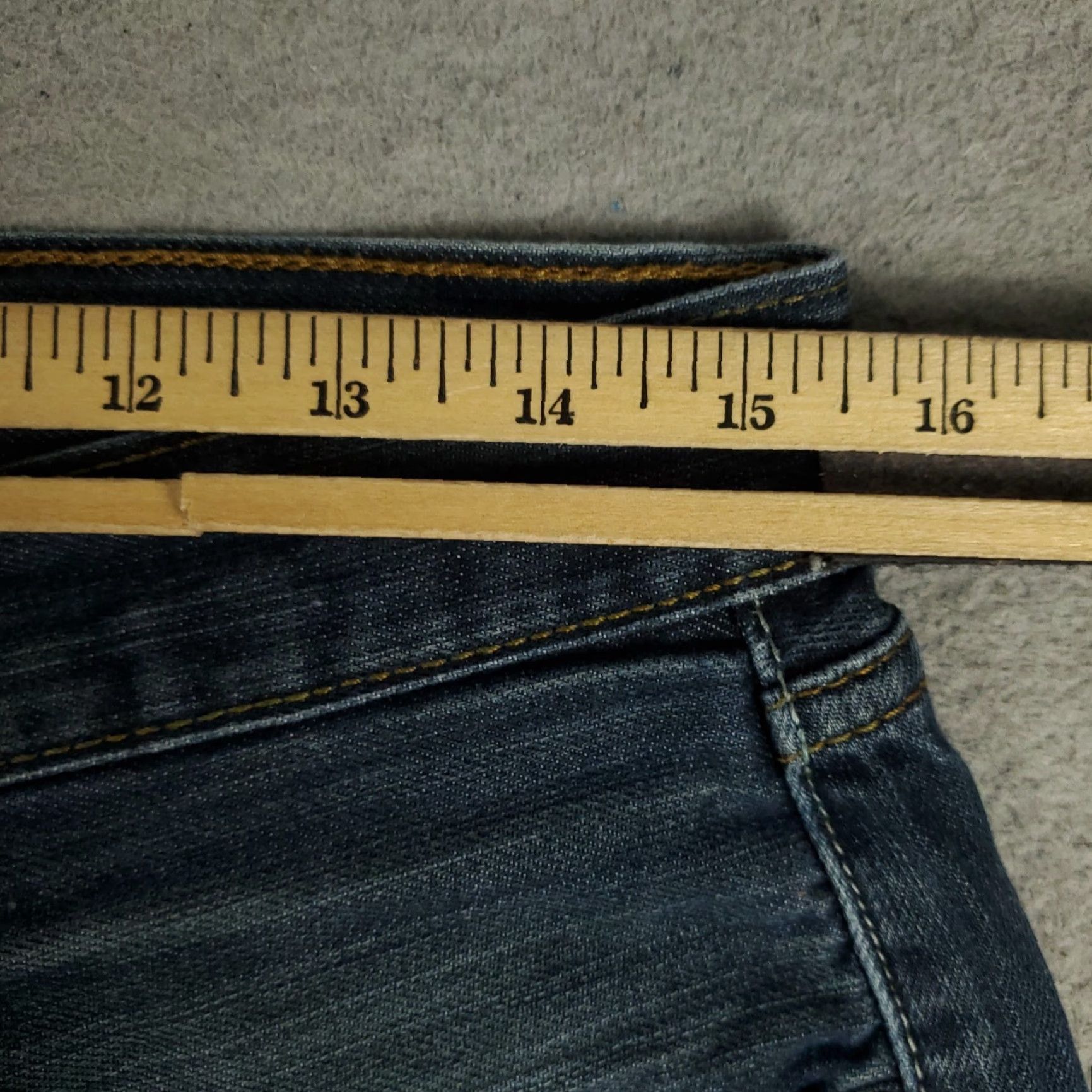 Levi's VINTAGE Levis 501 Jeans Mens Size 32x28 Blue Button Fly Straight Leg Denim Pants Size US 32 / EU 48 - 3 Thumbnail