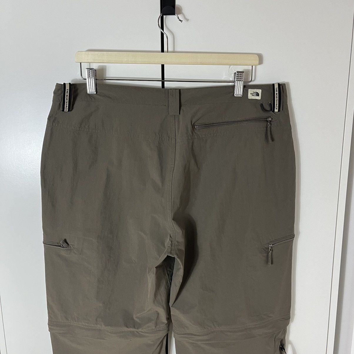 The North Face The North Face Cargo Multipocket Transformer Nylon Pants Size US 36 / EU 52 - 11 Thumbnail