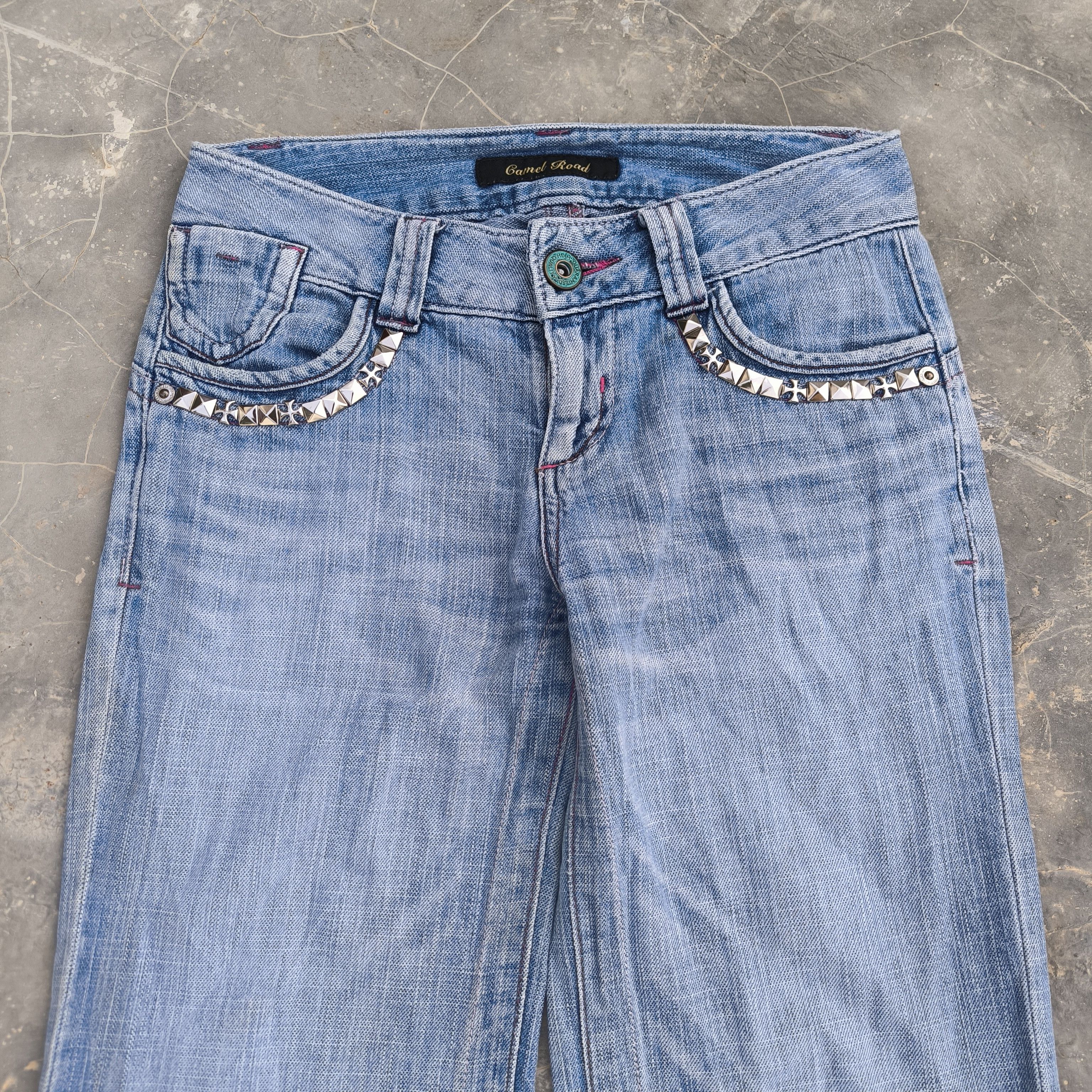 Japanese Brand Bootcut studded jeans camel road Size 28" / US 6 / IT 42 - 2 Thumbnail