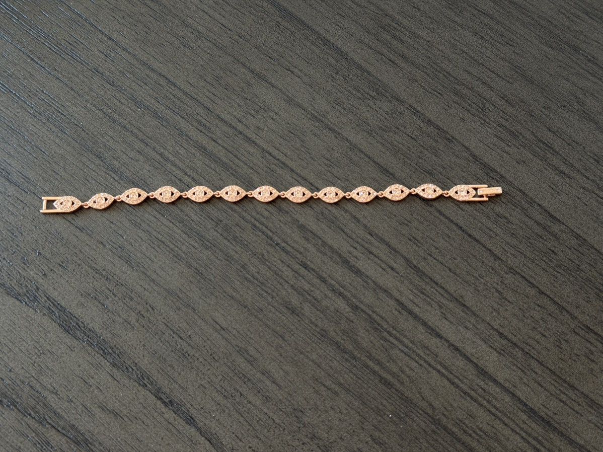Givenchy Givenchy Crystal Eye Bracelet Rose Gold Tone Flex Chain Size ONE SIZE - 2 Thumbnail