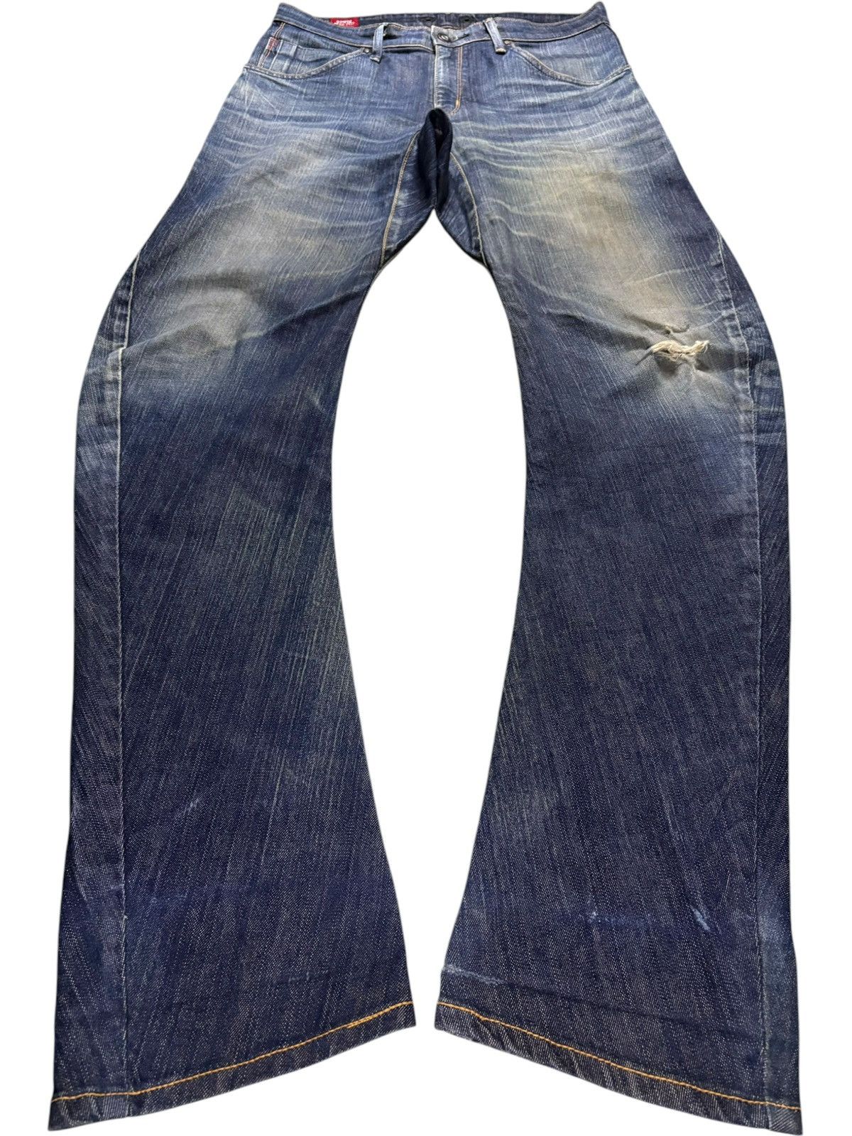 Edwin × Japanese Brand Vintage Edwin Blue Trip Rusty Mud Wash Distress Curve Jeans Size US 32 / EU 48 - 1 Thumbnail