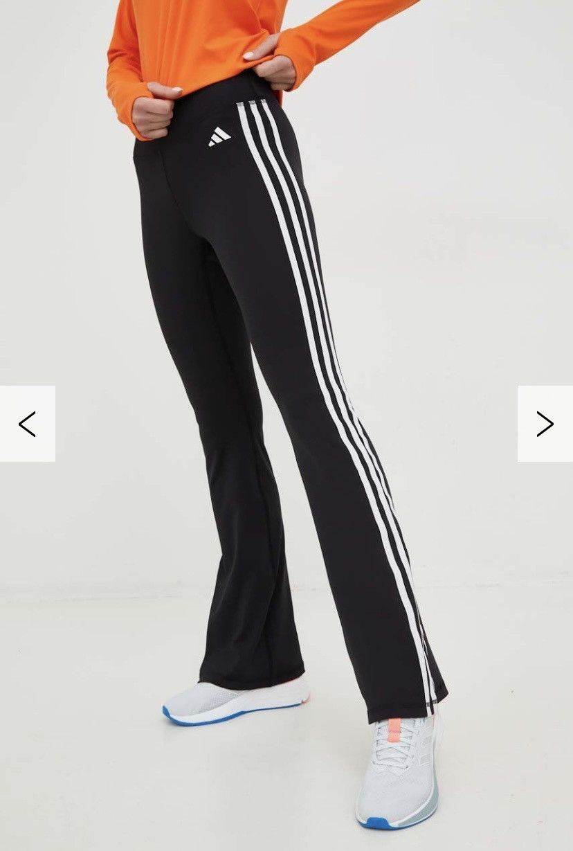 Adidas Adidas Training Essentials Flared women’s pants Size 27" / US 4 / IT 40 - 2 Thumbnail