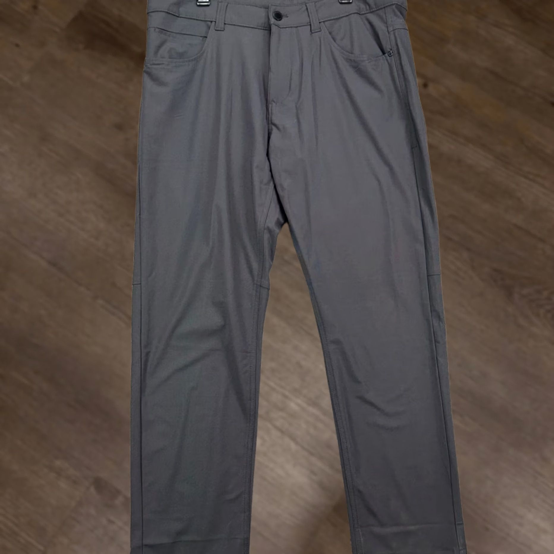 ZeroXposur VINTAGE ZeroXposur Commuter Pants Men 38X32 Dark Grey Chino 4 Way Stretch Flat Front NEW Size US 38 / EU 54 - 1 Thumbnail