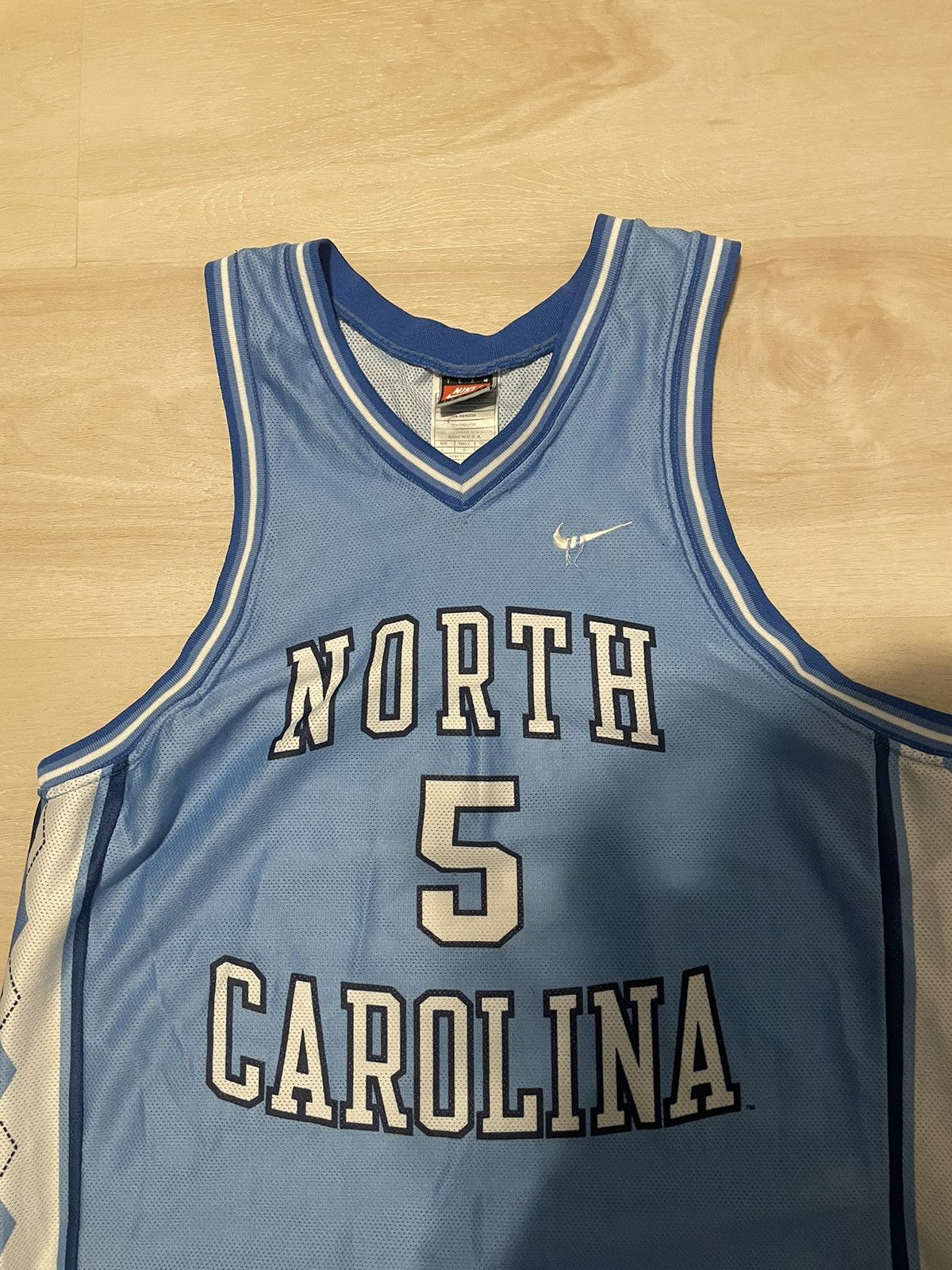 Nike × Vintage Vintage 90’s Nike UNC Basketball Jersey Size US L / EU 52-54 / 3 - 4 Thumbnail