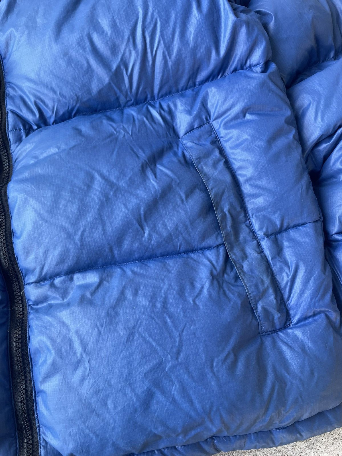 The North Face × Vintage The NorthFace 700 Blue Nuptse Vintage Puffer Jacket Size US M / EU 48-50 / 2 - 8 Thumbnail