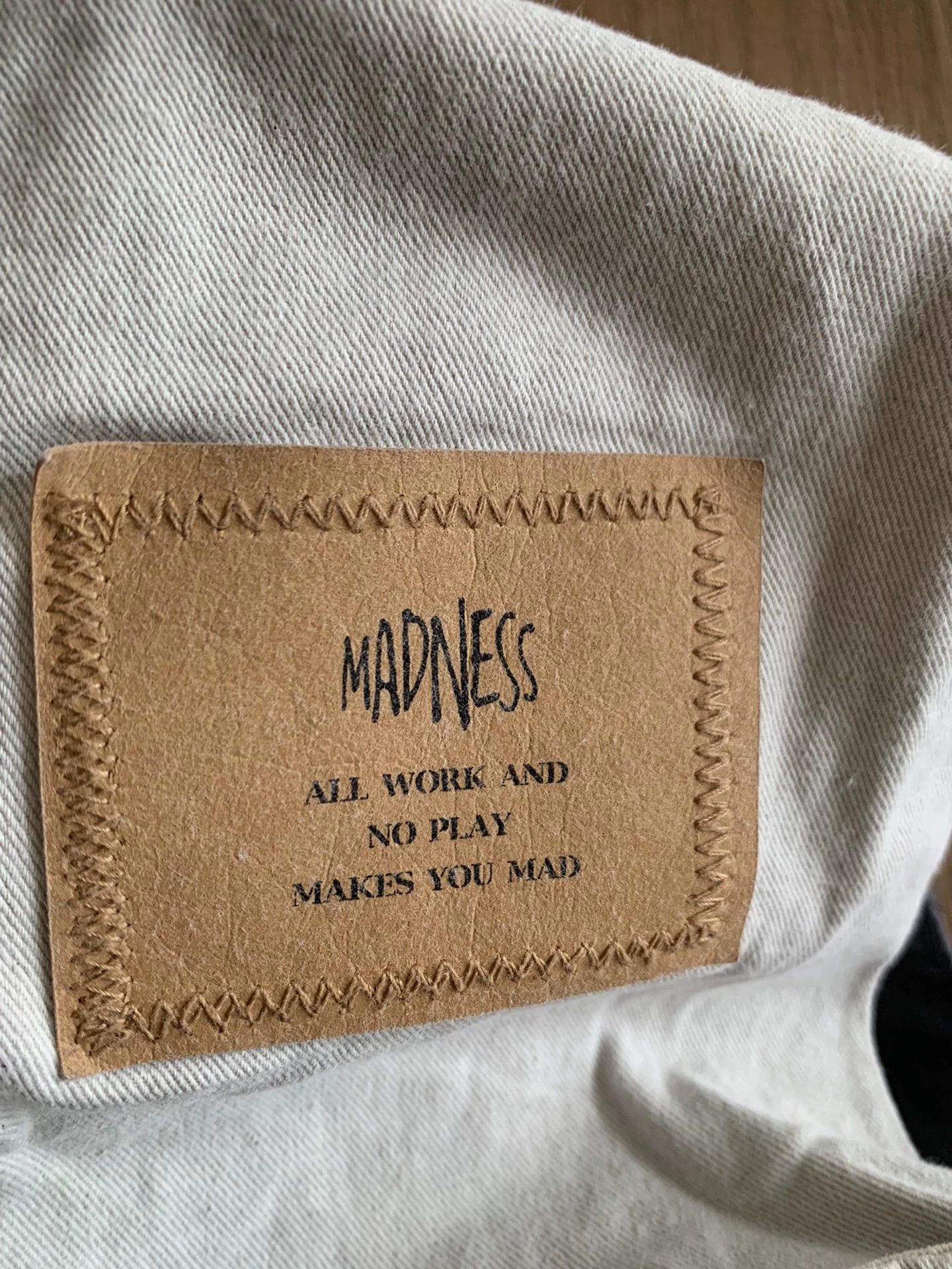 Madness MADNESS 22SS Japanese Slashed Washed Chino Pants L Near New Size US 34 / EU 50 - 8 Thumbnail