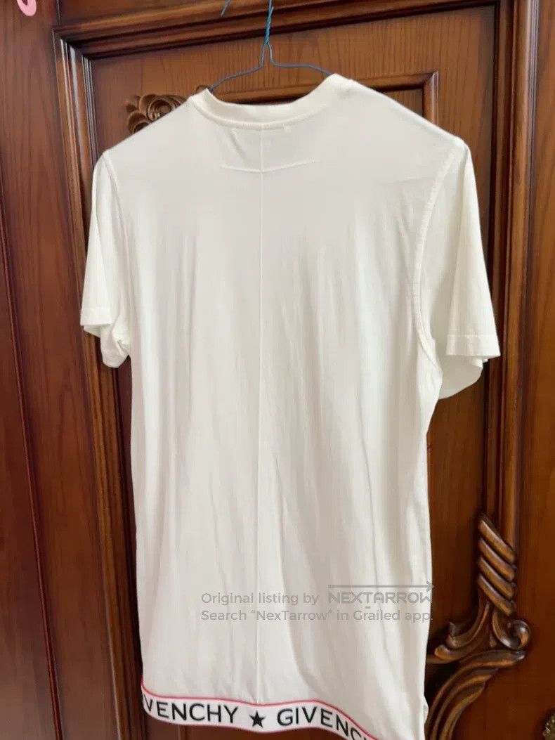 Givenchy Givenchy Logo Stripe Hem Short Sleeve Round Neck Size US S / EU 44-46 / 1 - 1 Thumbnail