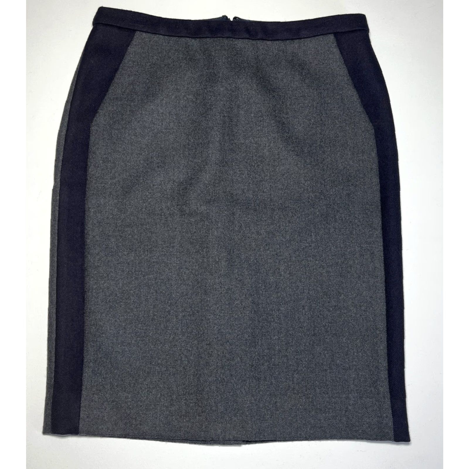 J.Crew J.CREW No. 2 Pencil Wool Skirt Lined Gray 8 Womens Skirt Knee Length Pencil 100% Wool NWT 2013 Fall City Business Casual Side Panels Dry Clean Only Size 30" / US 8 / IT 44 - 4 Thumbnail