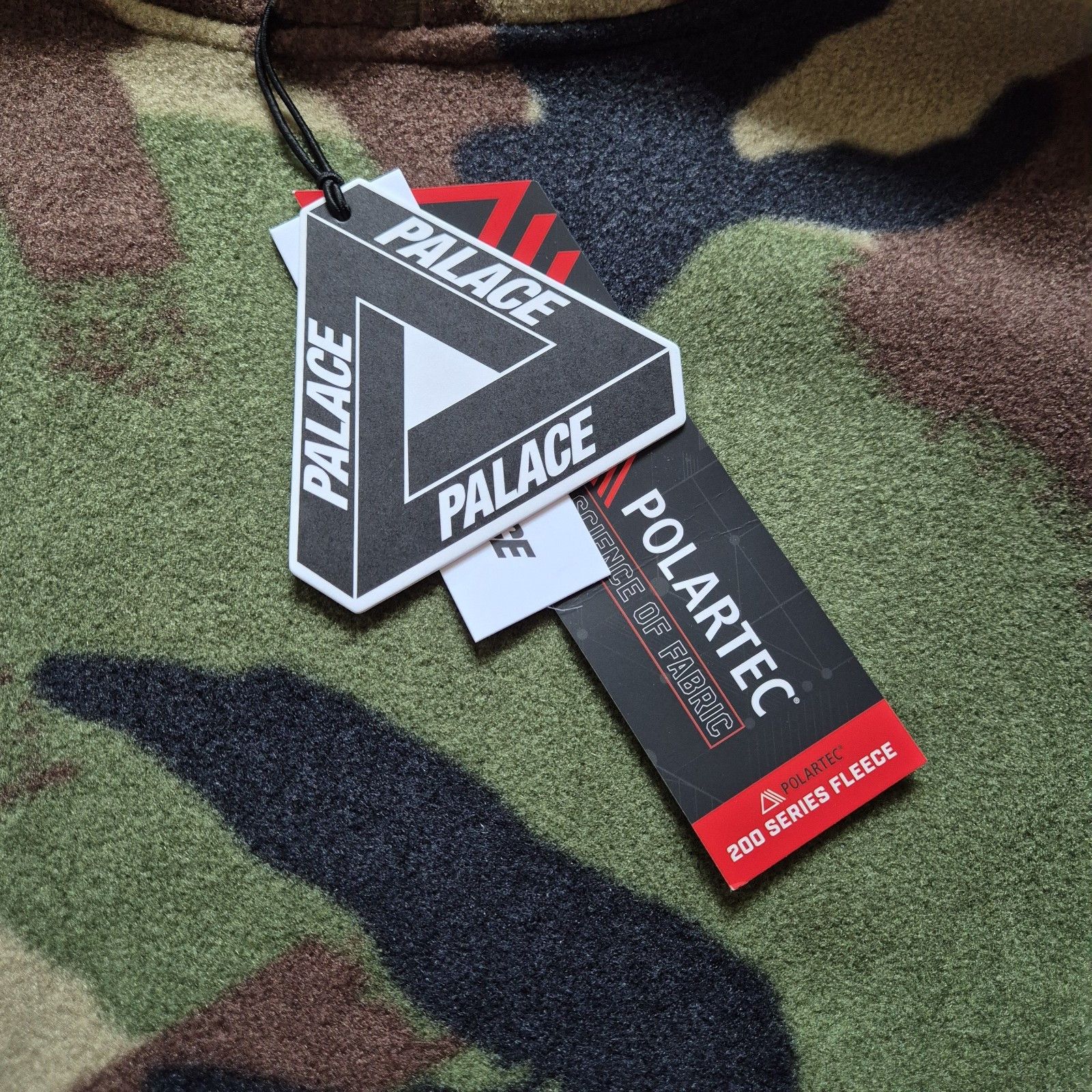 Palace Palace Polartec Lazer Hood Woodland DPM XL Brand New FW23 Size US XL / EU 56 / 4 - 4 Thumbnail