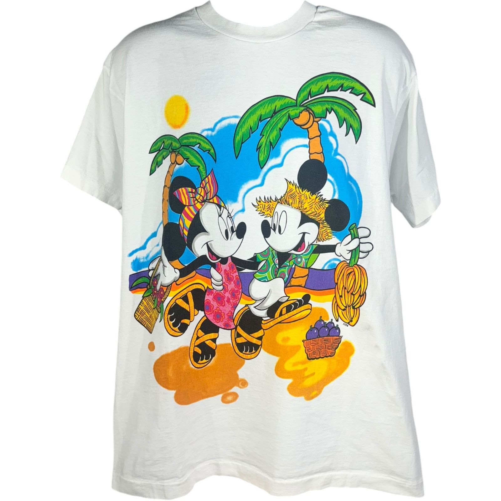 Mickey Unlimited Vintage Mickey & Minnie Vacation Tee Size US XXL / EU 58 / 5 - 1 Thumbnail