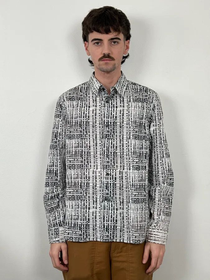 agnes b. Agnès B Trompe L’oeil Script Abstract Black & White Shirt Size US M / EU 48-50 / 2 - 2 Thumbnail