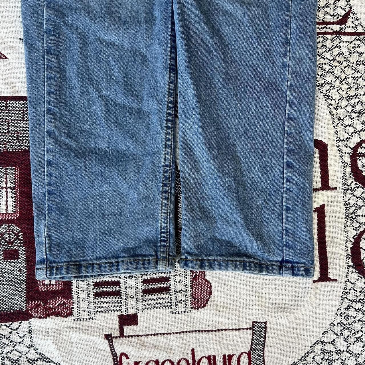 Designer Vintage Essential Medium Wash Denim Levi’s Jeans! Size US 36 / EU 52 - 5 Thumbnail