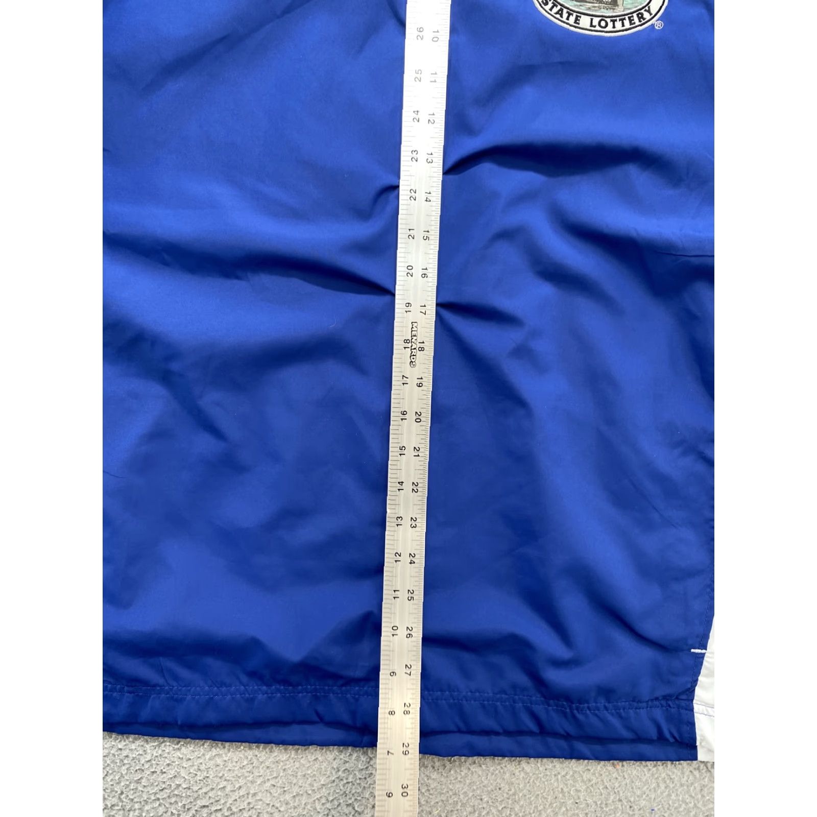 Vintage Minnesota State Lottery Blue Windbreaker Jacket V Neck Men’s XL Size XL Windbreaker Shirt? Size US XL / EU 56 / 4 - 7 Thumbnail