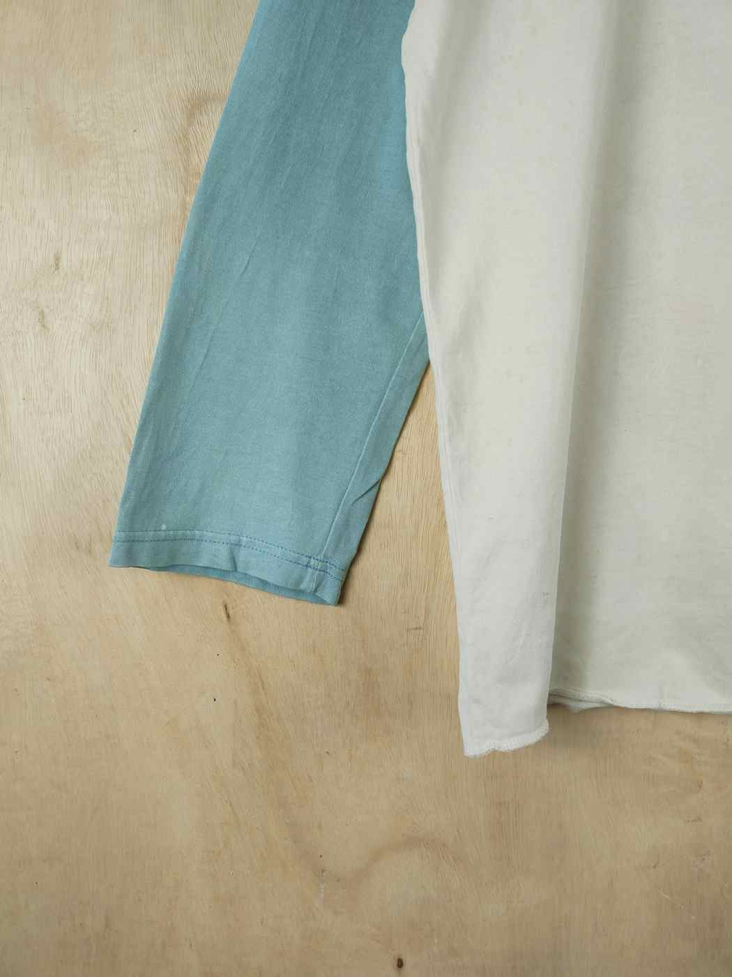 Japanese Brand Weirdo White Green vintage Faded Long Sleeve T-Shirts #S2482 Size US L / EU 52-54 / 3 - 11 Thumbnail