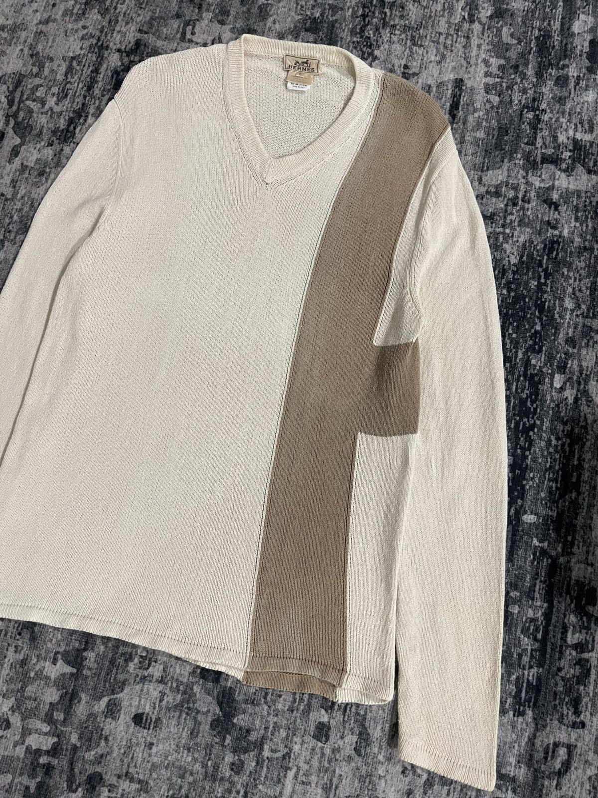 Hermes Vintage Hermes V-neck Sweater Knit Size US L / EU 52-54 / 3 - 3 Thumbnail