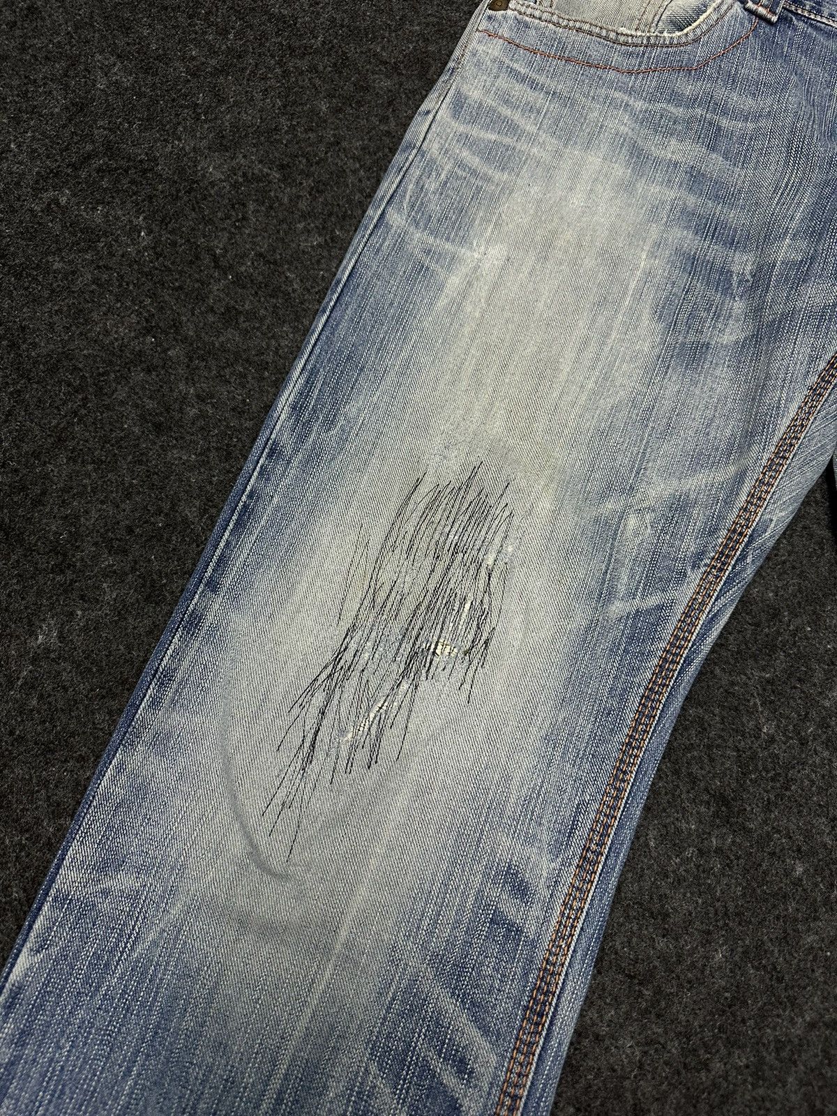Edwin × If Six Was Nine × Le Grande Bleu (L.G.B.) Vintage Edwin XV Japan Distressed Denim Size 32 F44 Size US 32 / EU 48 - 5 Thumbnail