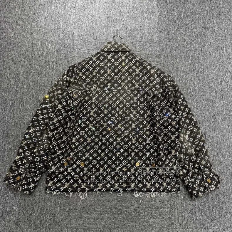 Louis Vuitton Louis Vuitton Rhinestone full print presbyopic denim jacke Size US M / EU 48-50 / 2 - 5 Thumbnail
