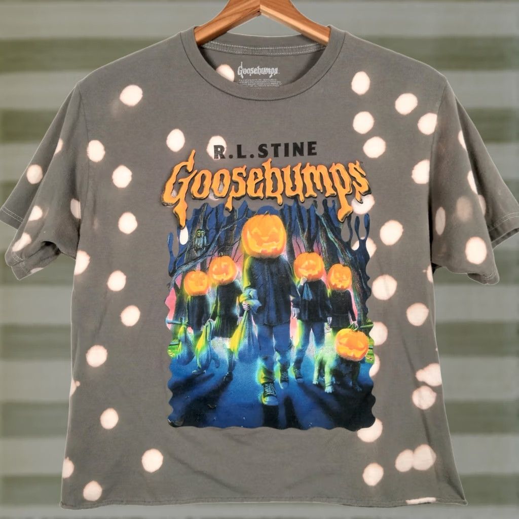 Vintage Goosebumps Shirt Women Medium Cropped Gray Bleach Dyed Pumpkin Head Graphic Shirt Size M / US 6-8 / IT 42-44 - 1 Thumbnail