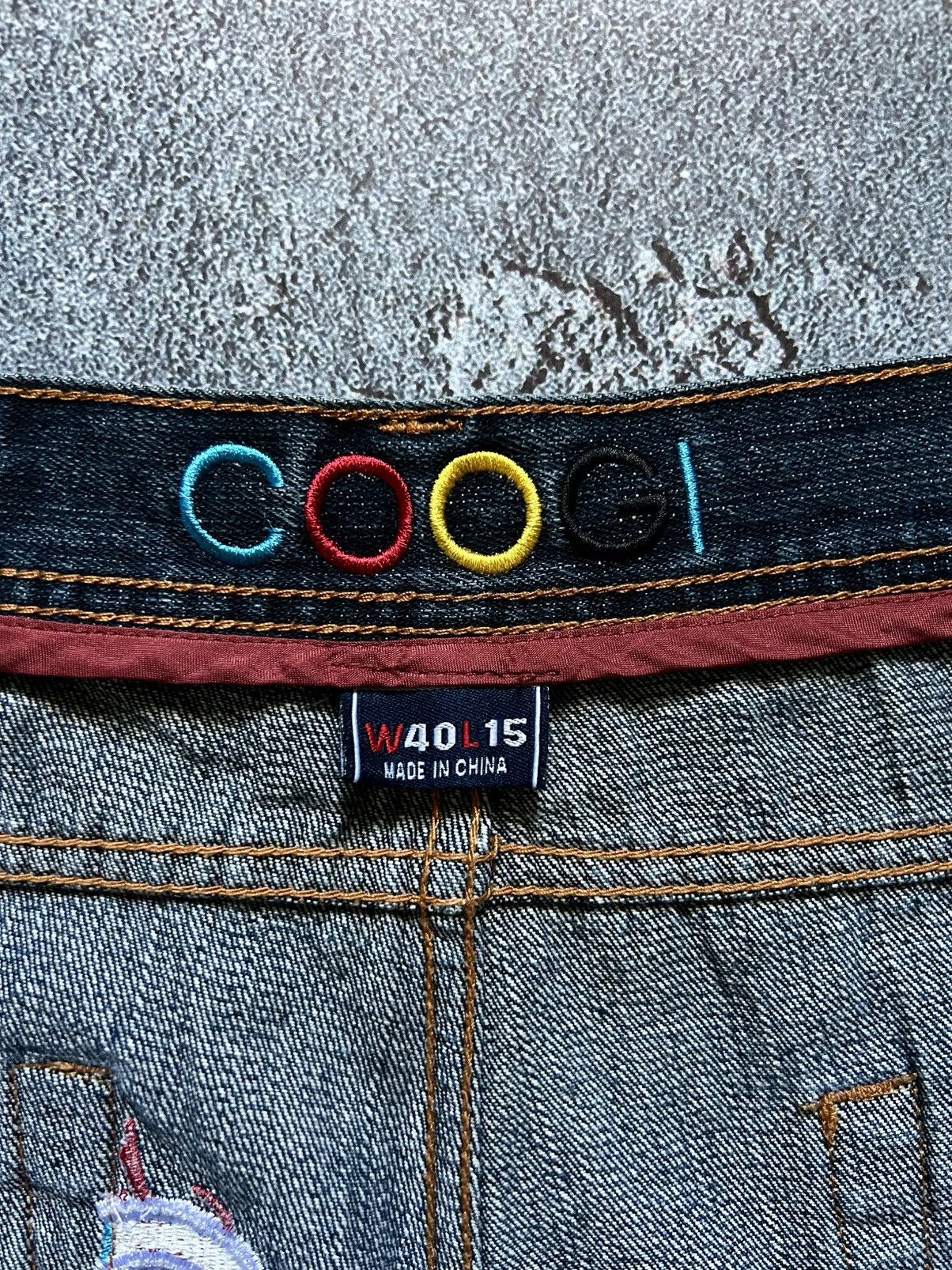 Coogi 90s Vintage Jeans Shorts Sweater Embroidered Big Logo Baggy Size US 40 / EU 56 - 20 Thumbnail