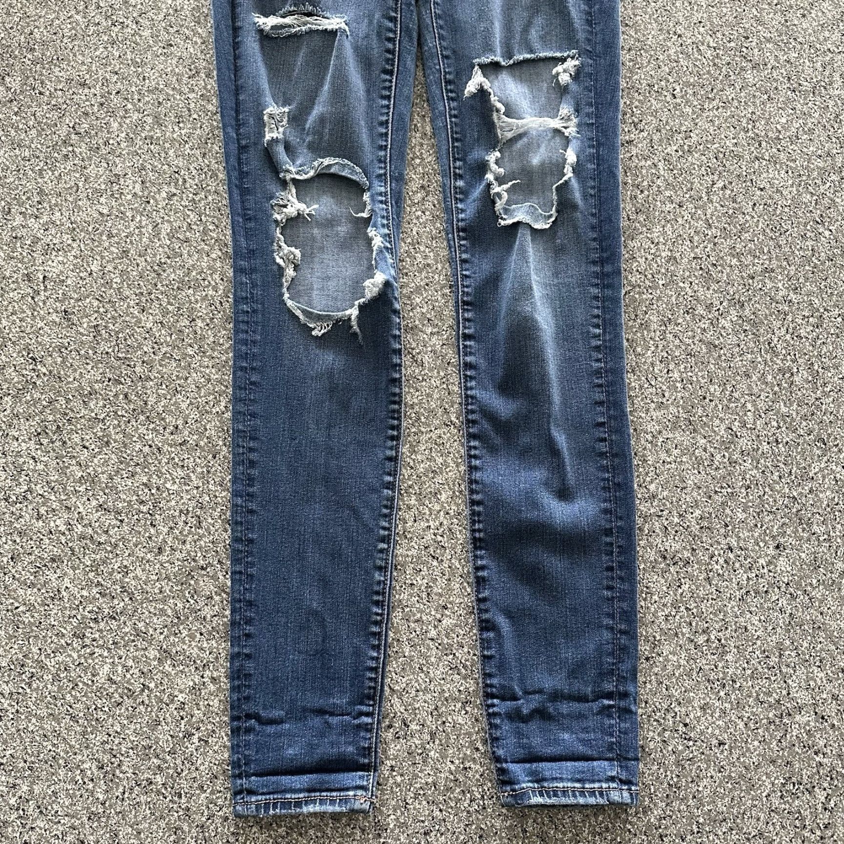 American Eagle Outfitters American Eagle Outfitters Jegging Jeans Womens 4 Long 27x30 Distressed Stretch Blue 60% Cotton Size 27" / US 4 / IT 40 - 2 Thumbnail