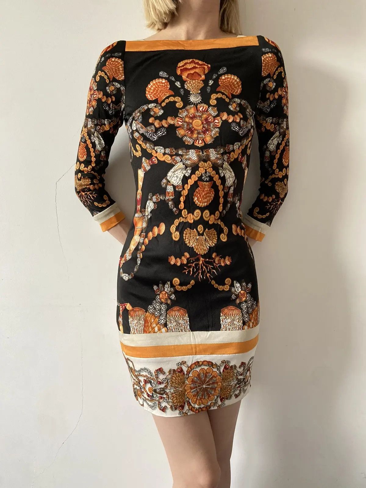 Gucci Gucci Black Orange Shell Print Vintage cashmere Dress Size S / US 4 / IT 40 - 9 Thumbnail