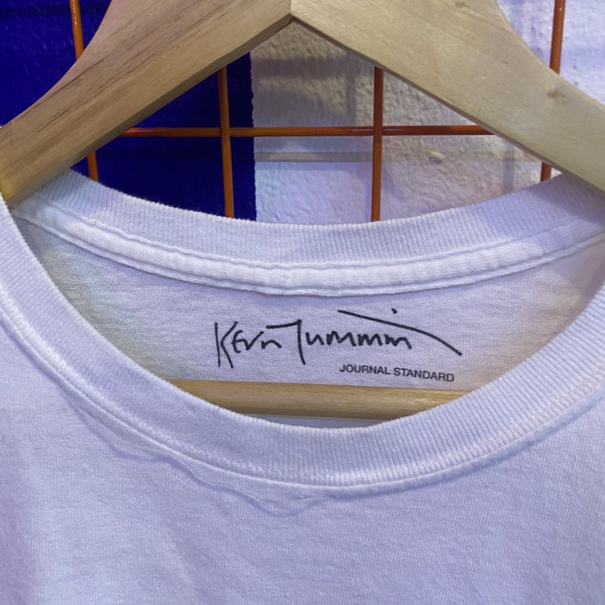 Vintage Vintage Noel Liam Gallagher Photograph Kevin Cummin Tshirt Size US L / EU 52-54 / 3 - 6 Thumbnail
