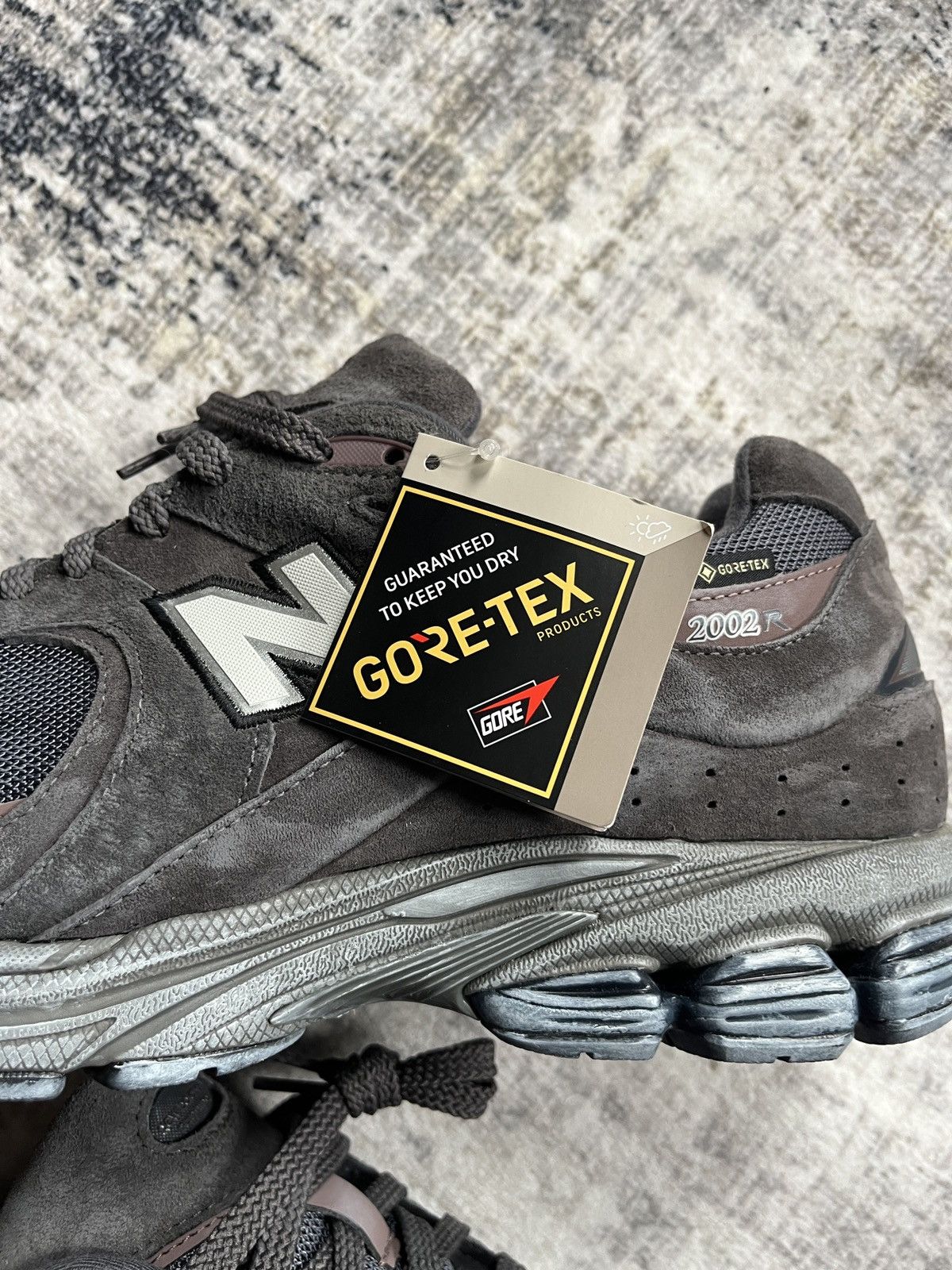 New Balance New Balance 2002R Gore-Tex Sneakers Size US 13 / EU 46 - 2 Thumbnail