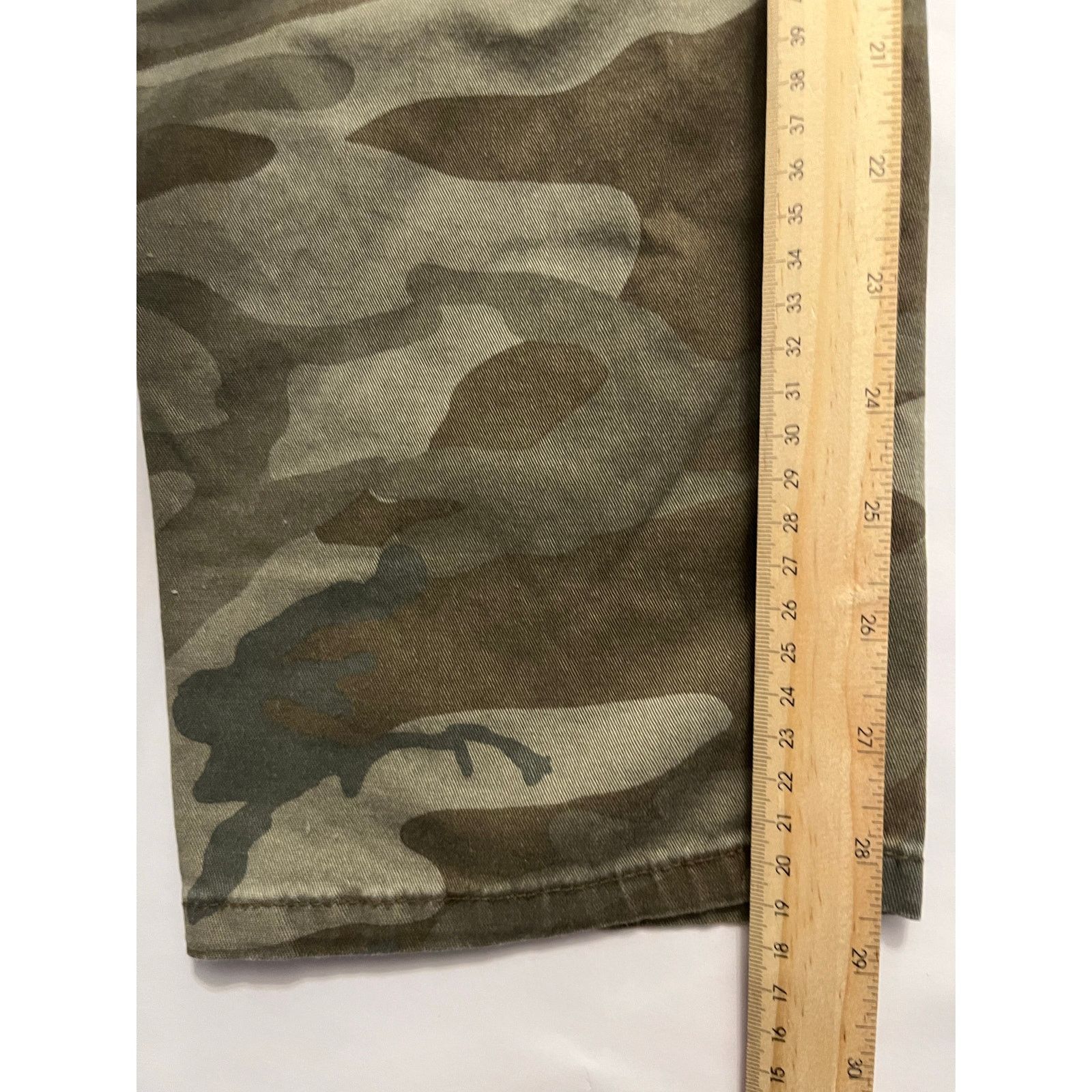 Wrangler Wrangler Mens Regular Taper Cargo Pants Camo Size 36x30 Size US 36 / EU 52 - 9 Thumbnail