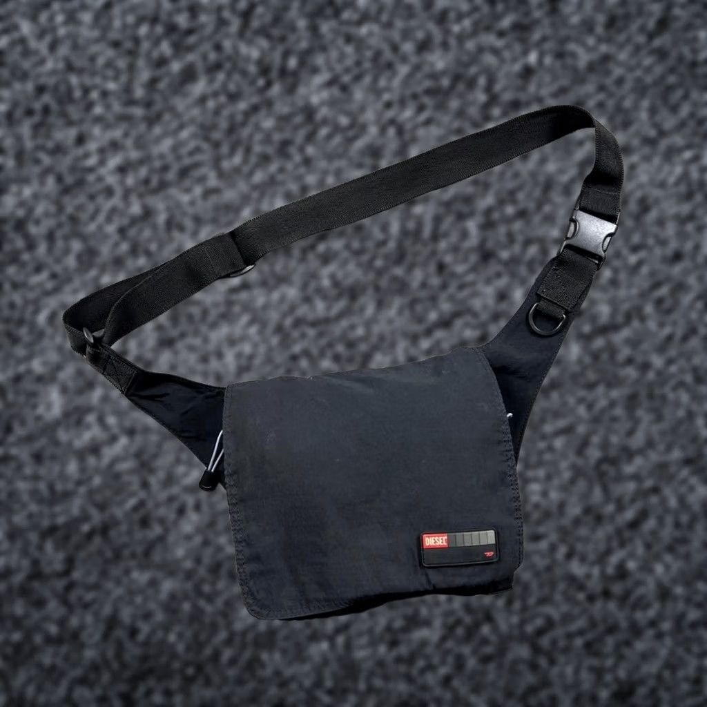 Diesel VINTAGE Diesel Men 00S Archive One Shoulder Bag Black 90s