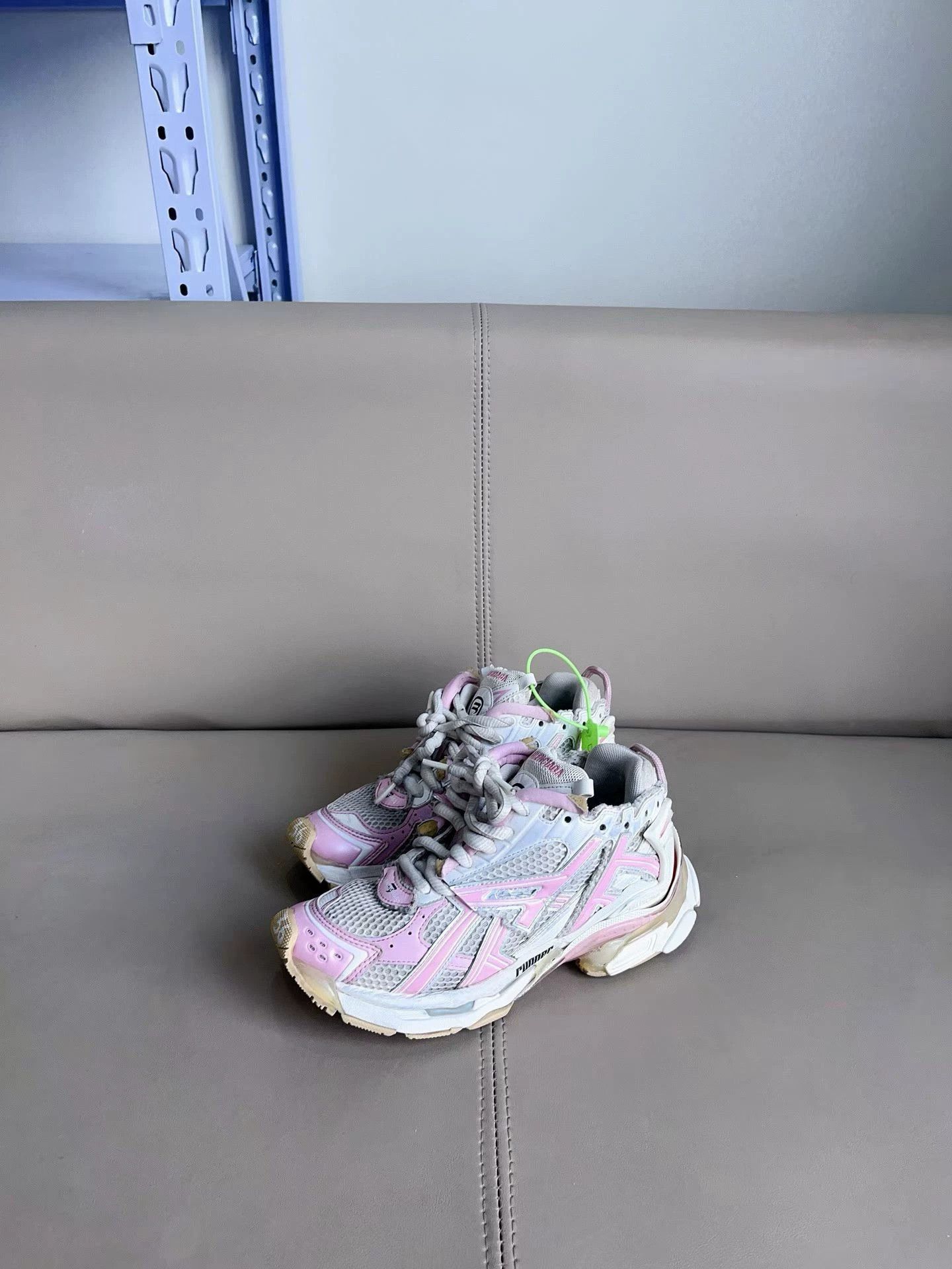 Balenciaga balenciaga low-top sneakers Size US 5.5 / IT 35.5 - 4 Thumbnail
