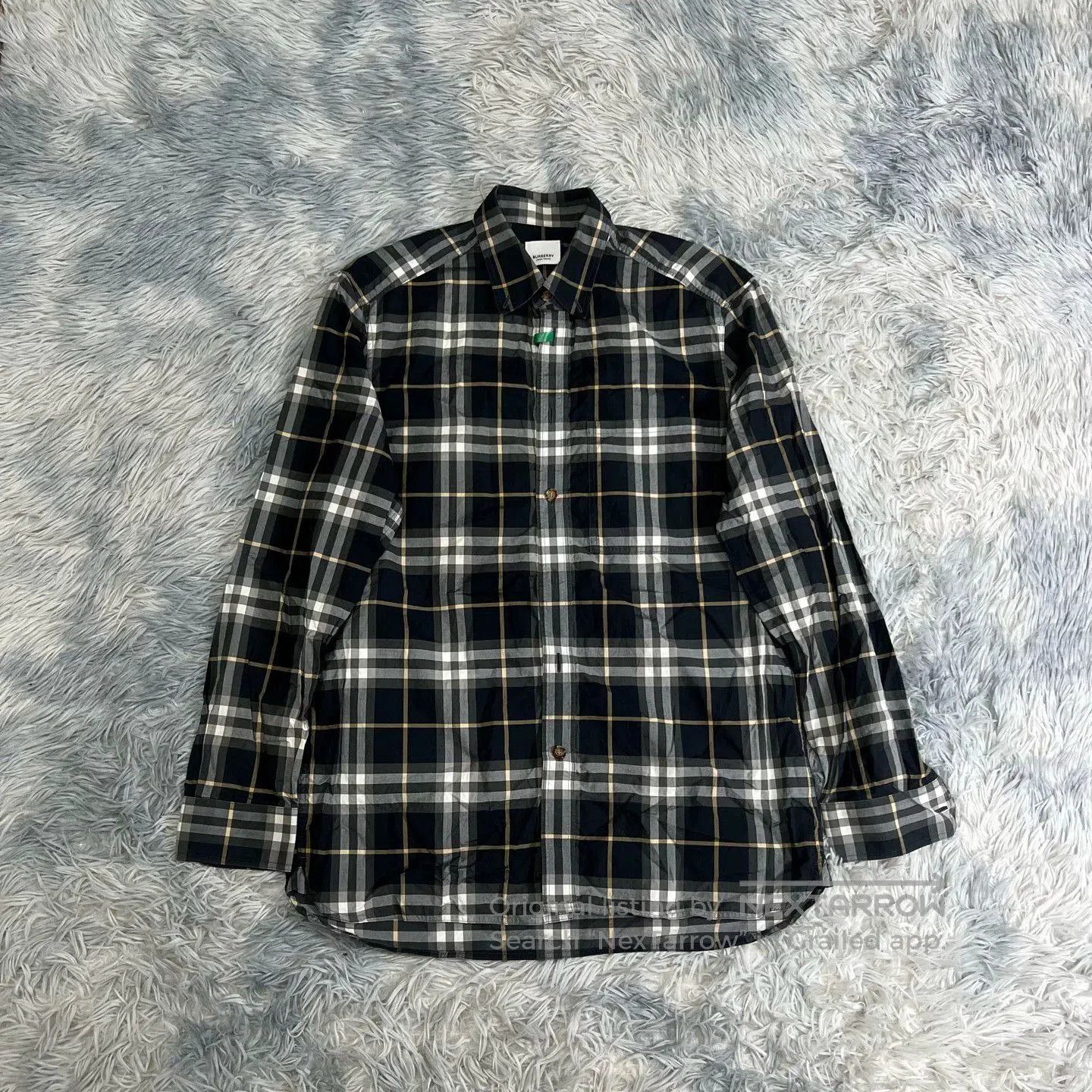 Burberry Burberry Plaid Shirt Size M. Size US M / EU 48-50 / 2 - 1 Thumbnail
