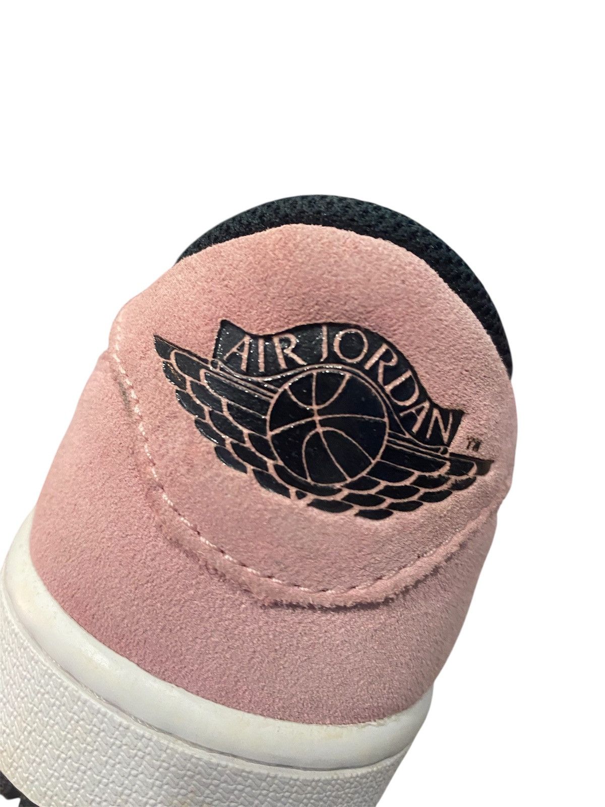 Nike Air Jordan Retro OG “Bleached Coral” Size US 10 / EU 43 - 7 Thumbnail