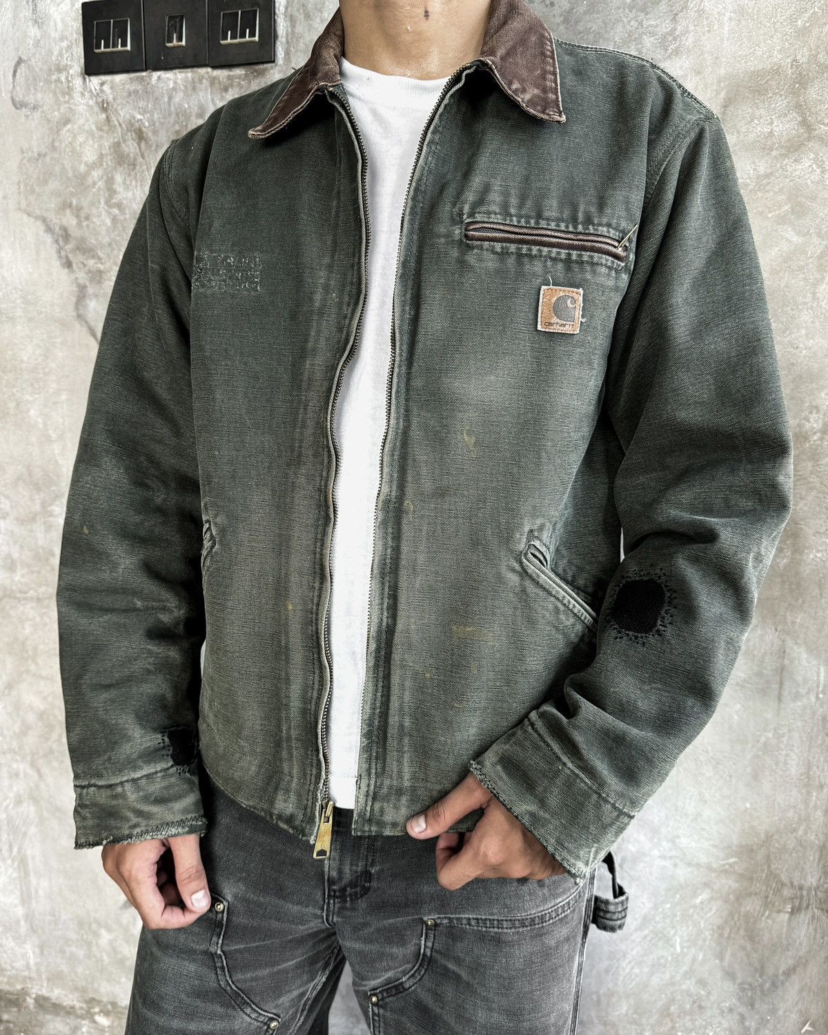 Carhartt Distressed Vintage Carhartt Detroit Jacket J97 MOS Size US M / EU 48-50 / 2 - 2 Thumbnail