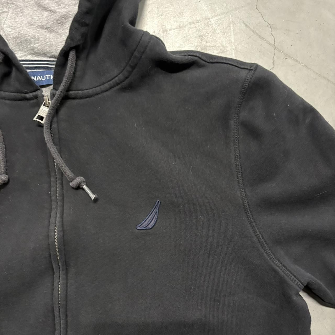 Nautica Crazy Vintage Y2K/2000s Black Nautica Zipup Hoodie with grey lining! Size US L / EU 52-54 / 3 - 2 Thumbnail