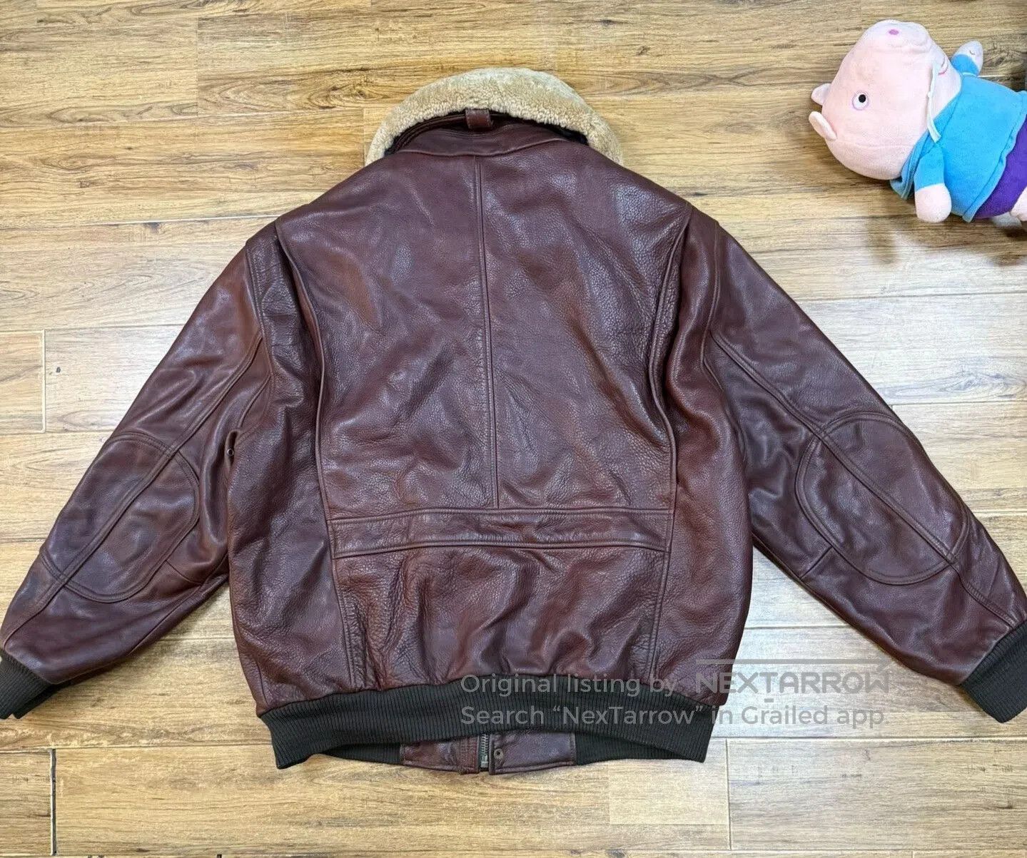 Andrew Marc Stylish Men's Leather Flight Jacket. Size US L / EU 52-54 / 3 - 2 Thumbnail