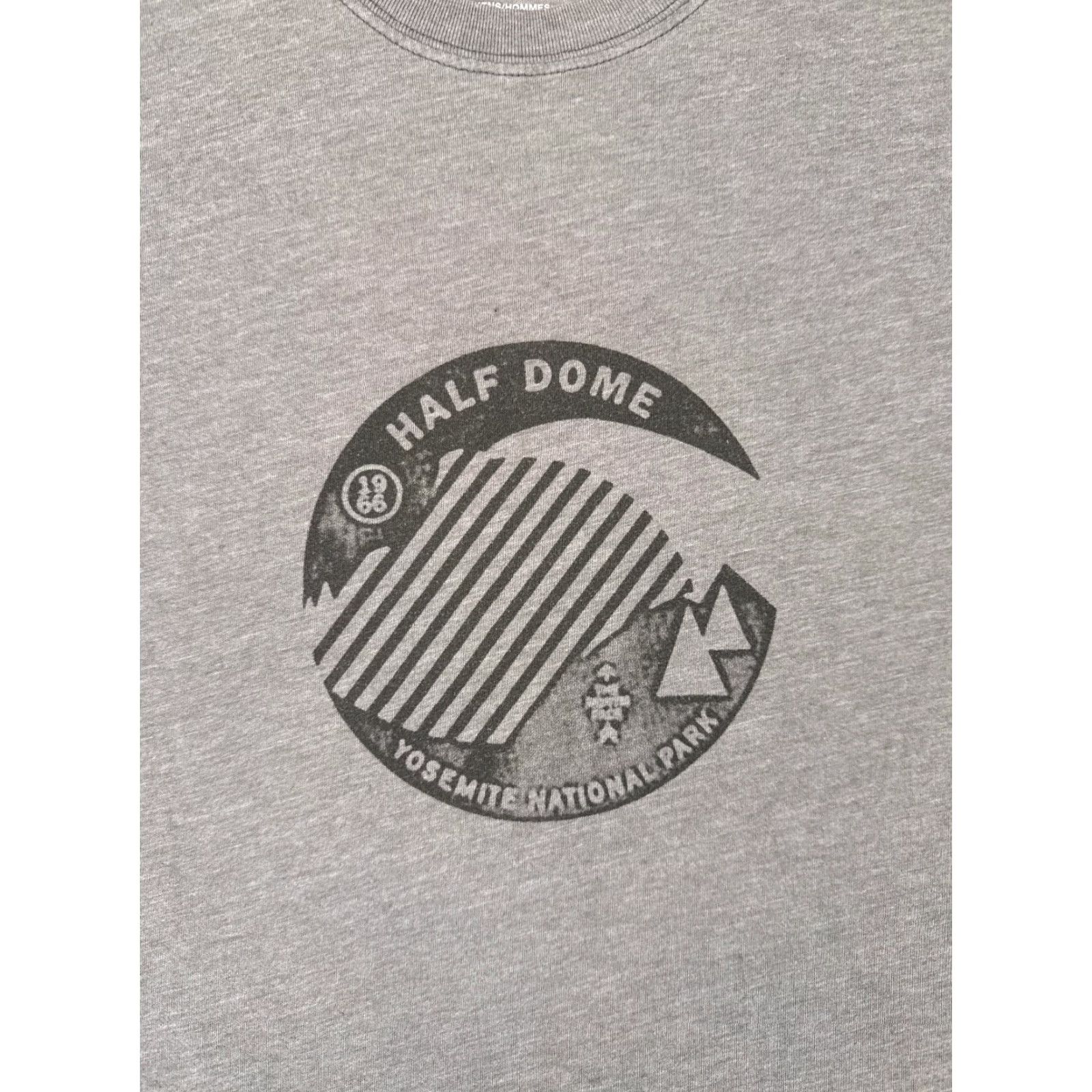 The North Face VINTAGE The North Face Shirt Men S Gray Yosemite National Park Cotton Blend Logo Tee Short Sleeve Crew Neck All Seasons Men’s T-Shirt 90s Era Style Size US S / EU 44-46 / 1 - 6 Thumbnail