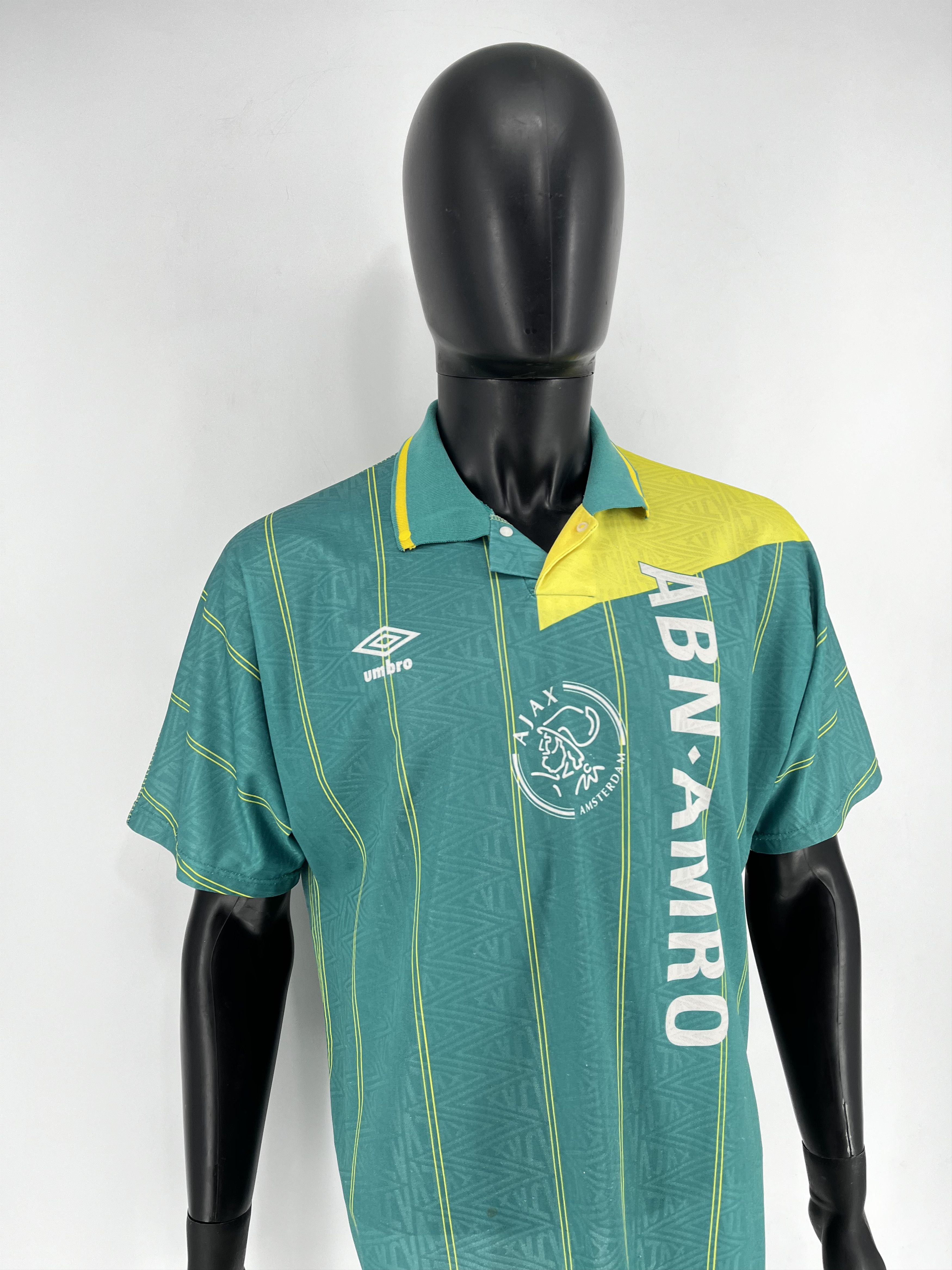 Sports Specialties Original Ajax 1991/92/1993 Umbro Away Football Shirt Jersey Size US L / EU 52-54 / 3 - 3 Thumbnail