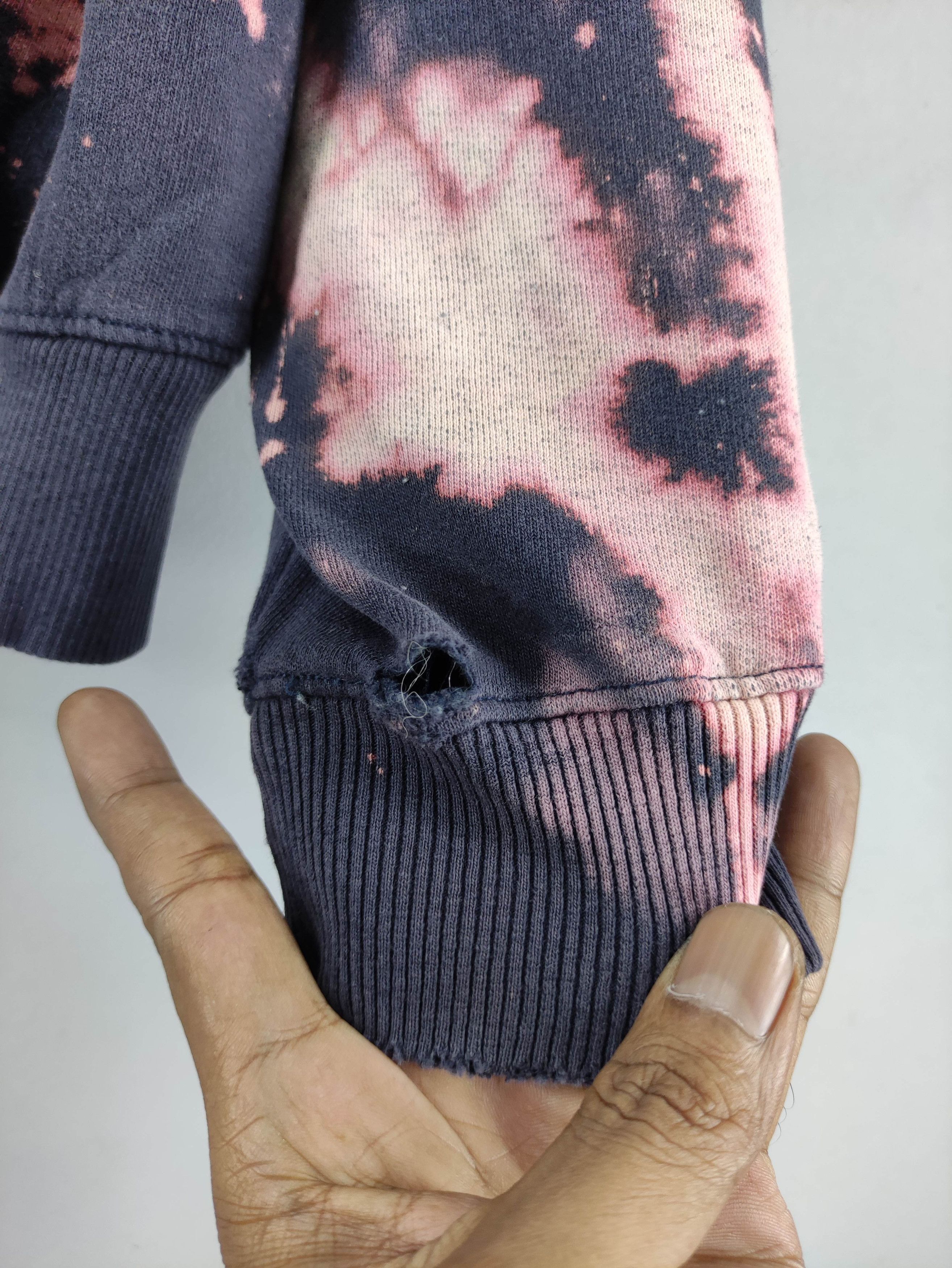 Champion Vintage Champion Acid Wash Distressed Sweatshirt Size US L / EU 52-54 / 3 - 6 Thumbnail