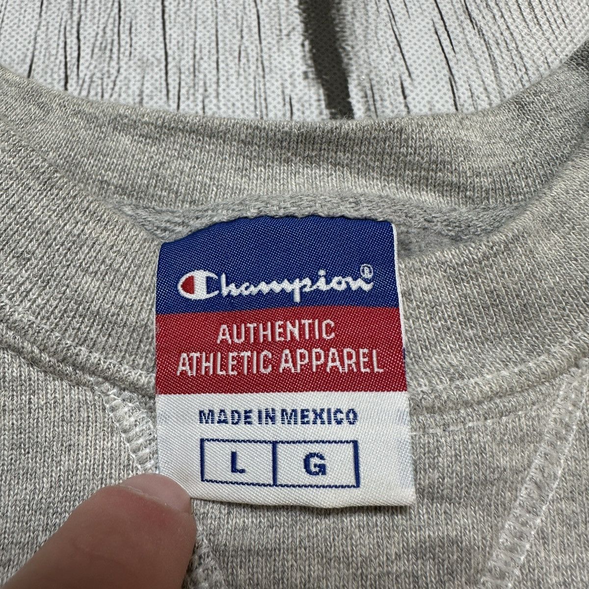 Champion Vintage Champion sweatshirt Size US L / EU 52-54 / 3 - 4 Thumbnail