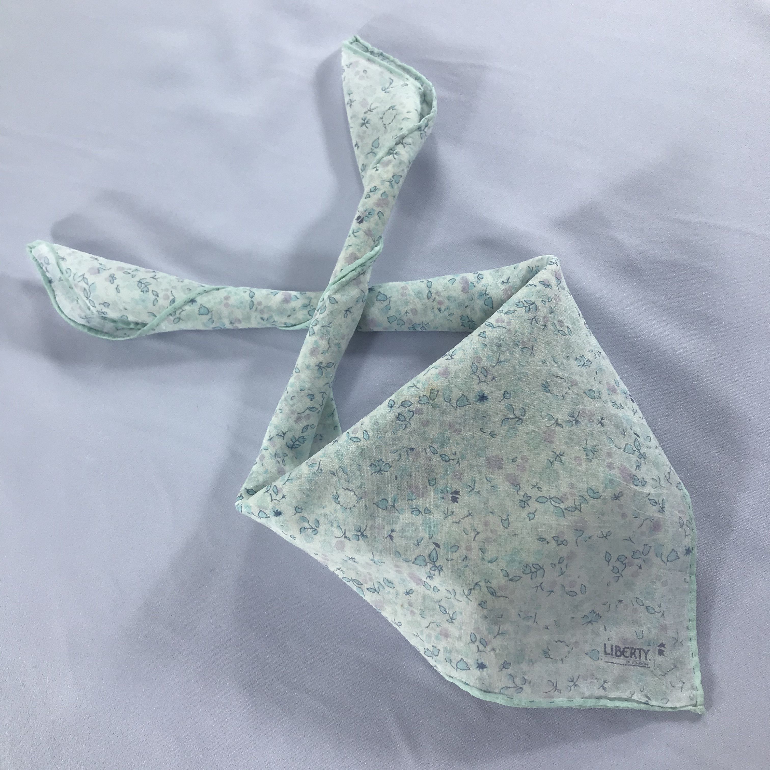 Liberty × Vintage Liberty Neckerchief / Bandana / Handkerchief Size ONE SIZE - 2 Thumbnail