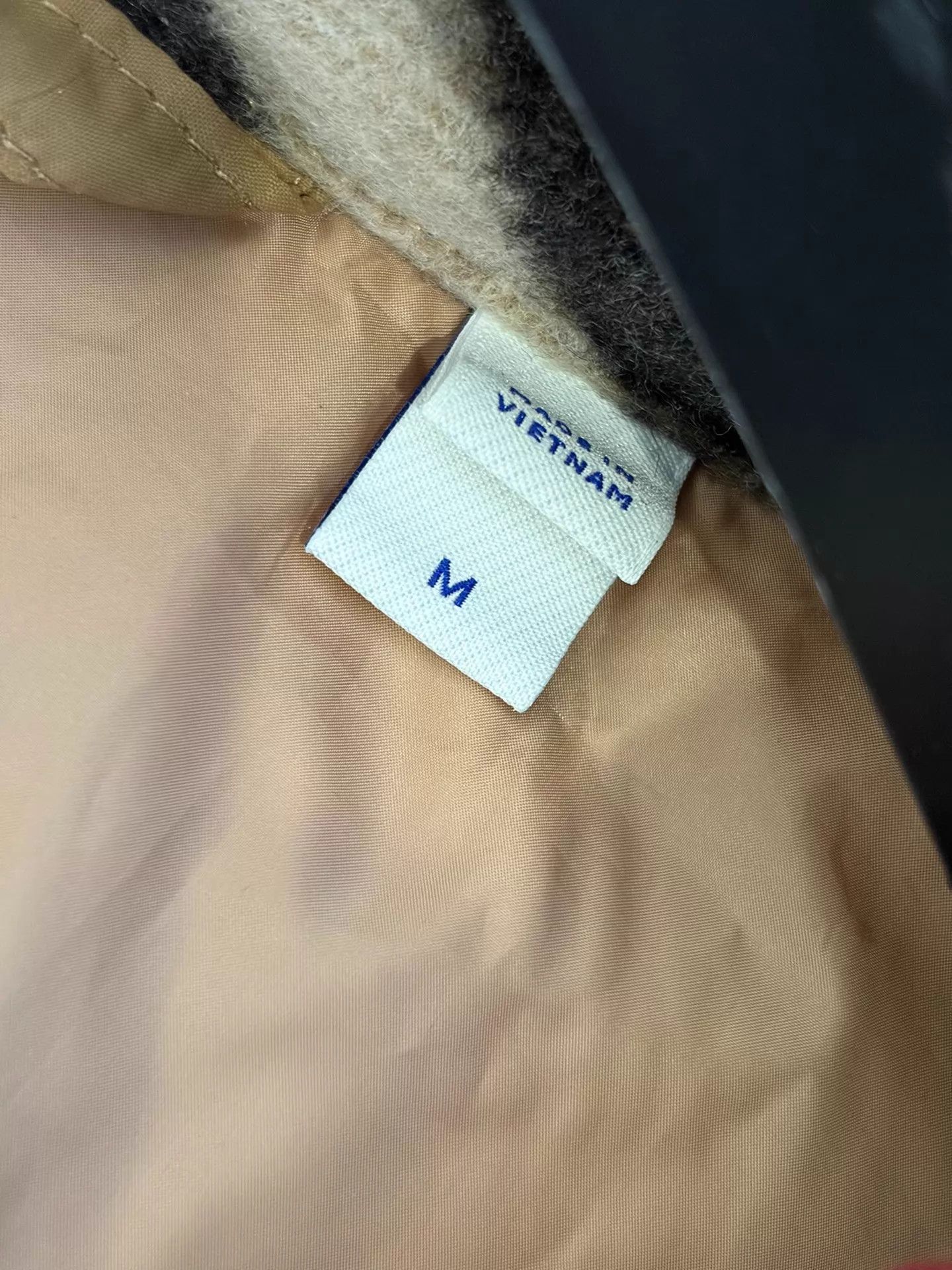 Burberry Burberry Men's M Puffer Jacket Size US M / EU 48-50 / 2 - 4 Thumbnail