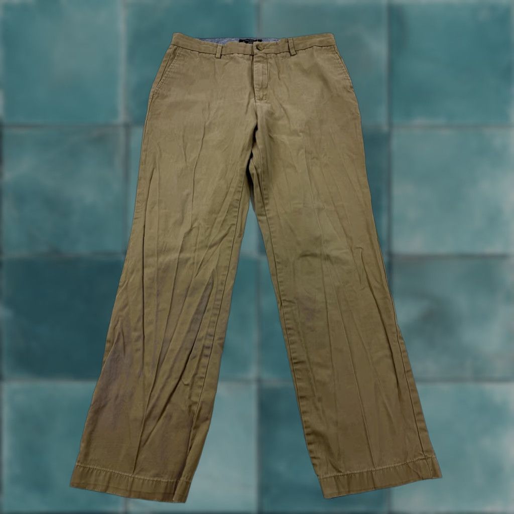 Banana Republic Banana Republic Emerson Pants Mens 35x32 Beige Chino Straight Leg 100% Cotton Size US 35 - 1 Thumbnail