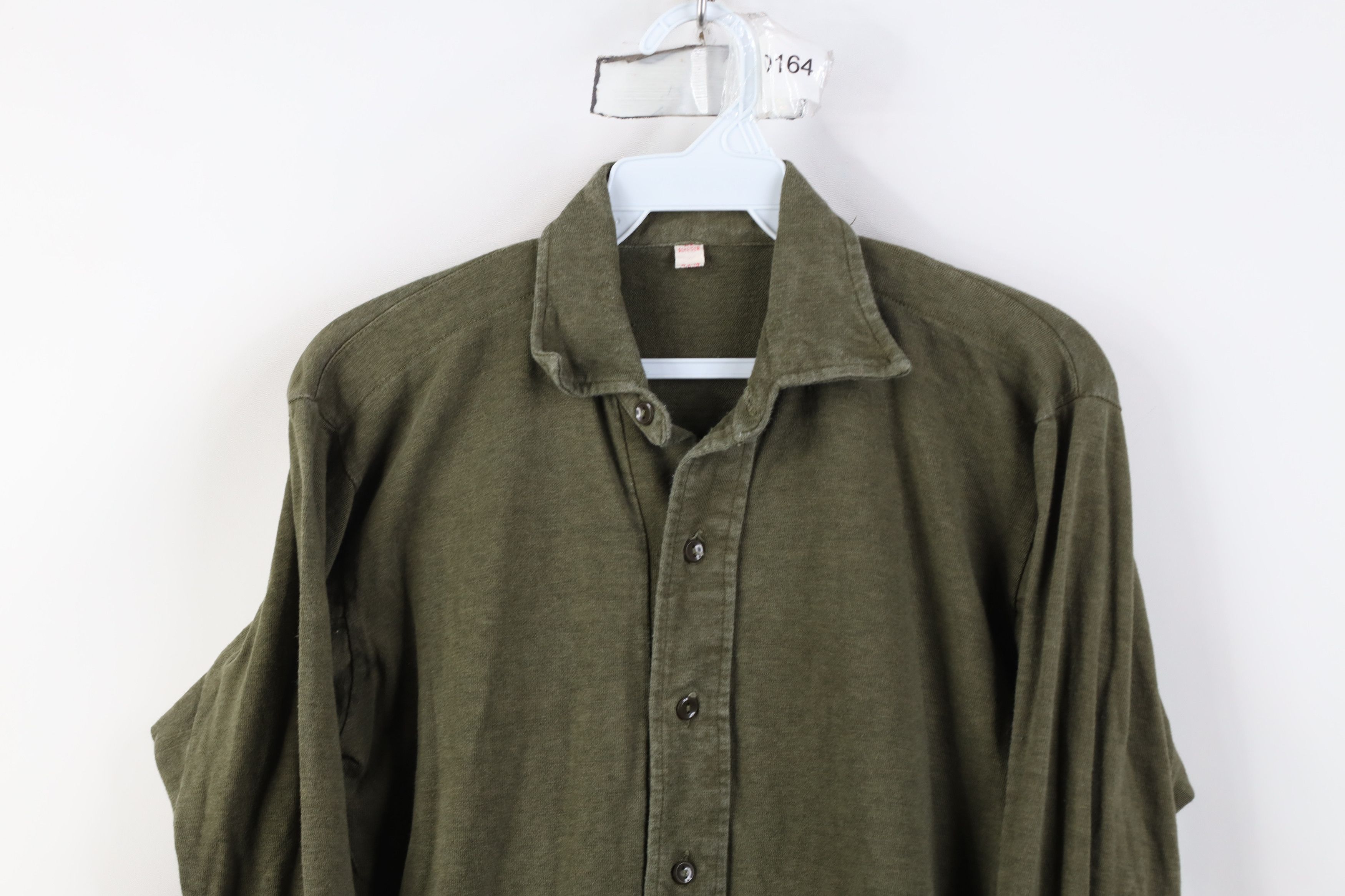 Vintage Vintage 50s Military Collared Knit Sleep Shirt Olive Green Size US L / EU 52-54 / 3 - 2 Thumbnail