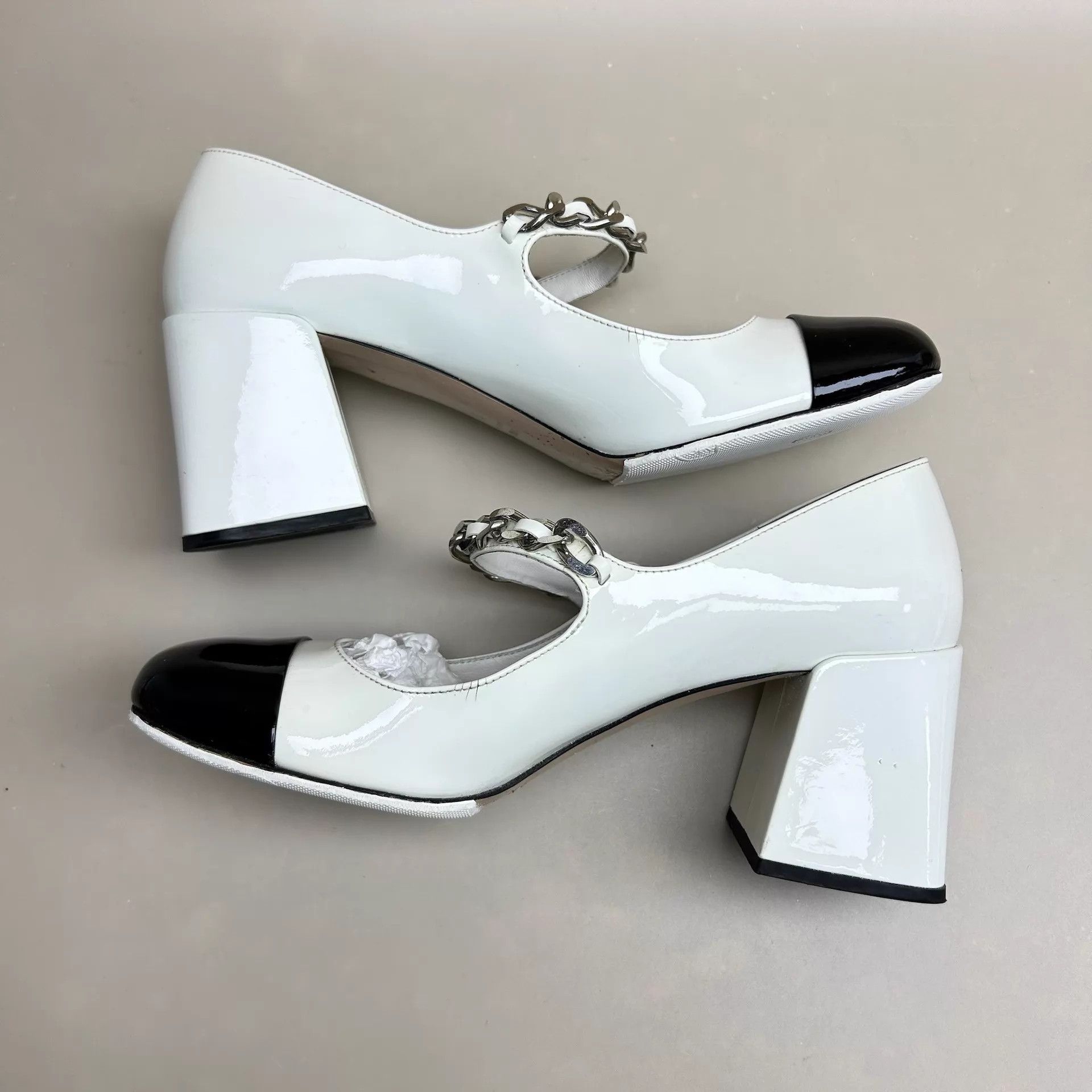 Miu Miu MIU MIU Black & White Pearl Chain Mary Jane Heels 36.5 Size US 6 / IT 36 - 4 Thumbnail