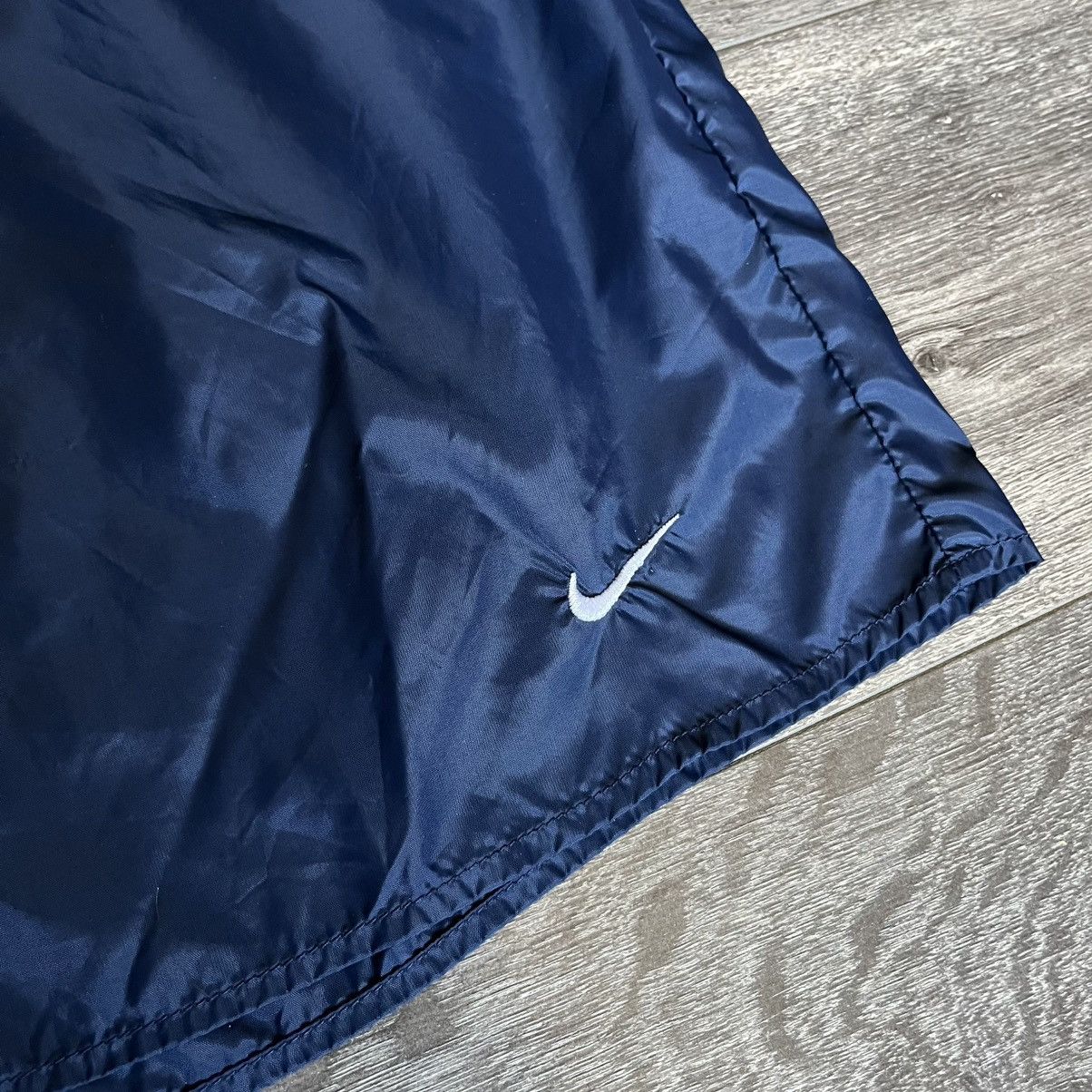 Nike × Vintage Vintage 2000s Nike Basic Swoosh Logo Nylon Board Shorts Sz L Size US 30 / EU 46 - 2 Thumbnail