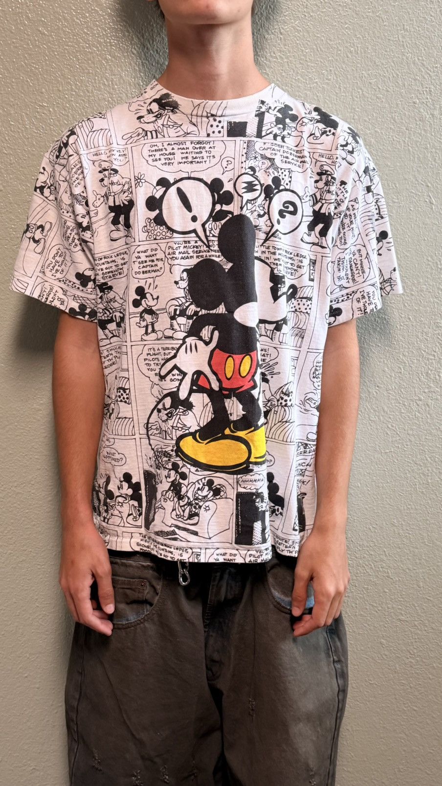 Vintage Vintage Mickey Mouse all over print Size US L / EU 52-54 / 3 - 1 Thumbnail