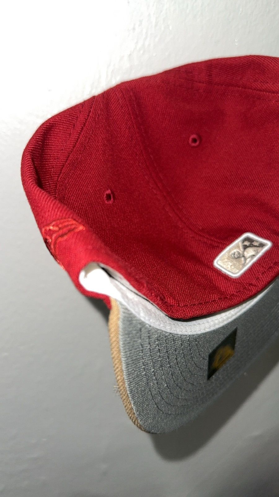 New Era New Era 59fifty Burgundy Chicago Cubs fitted hat size 7 1/8 Size ONE SIZE - 4 Thumbnail