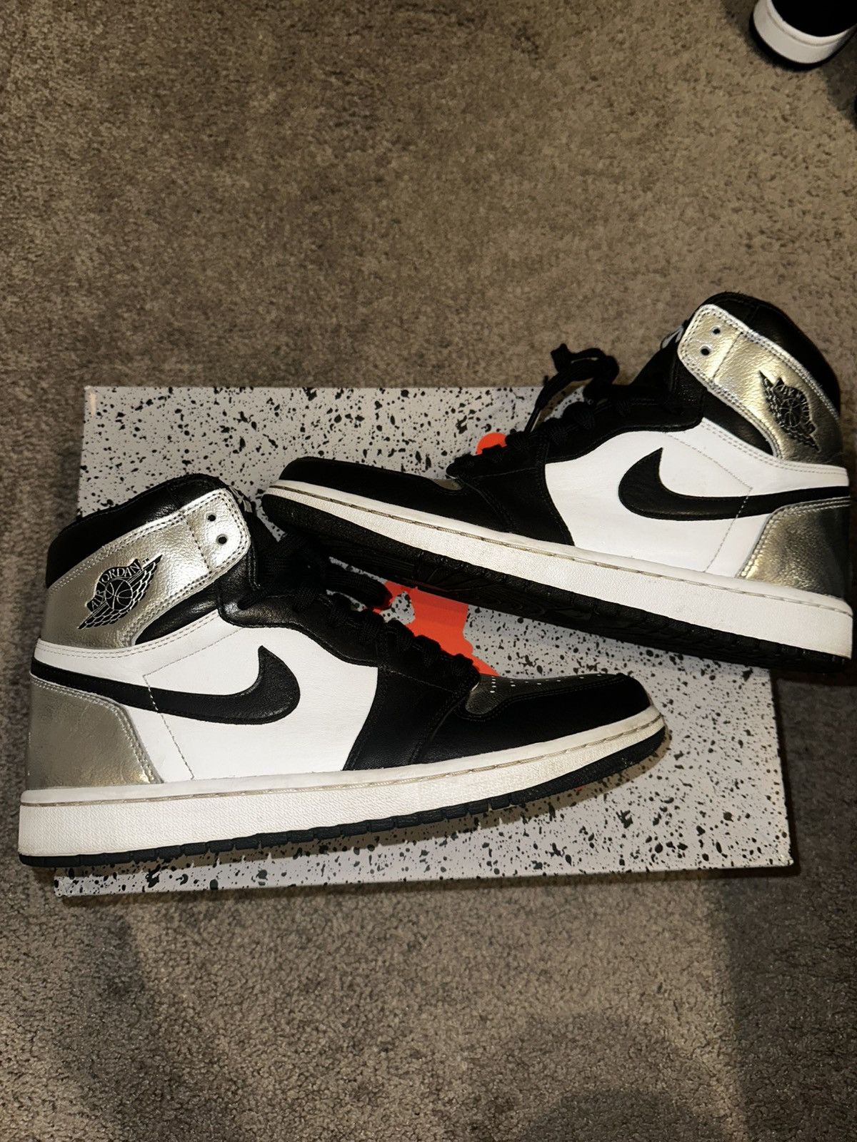 Jordan Brand × Nike Jordan 1 “Silver Toe” Size US 9 / EU 42 - 2 Thumbnail
